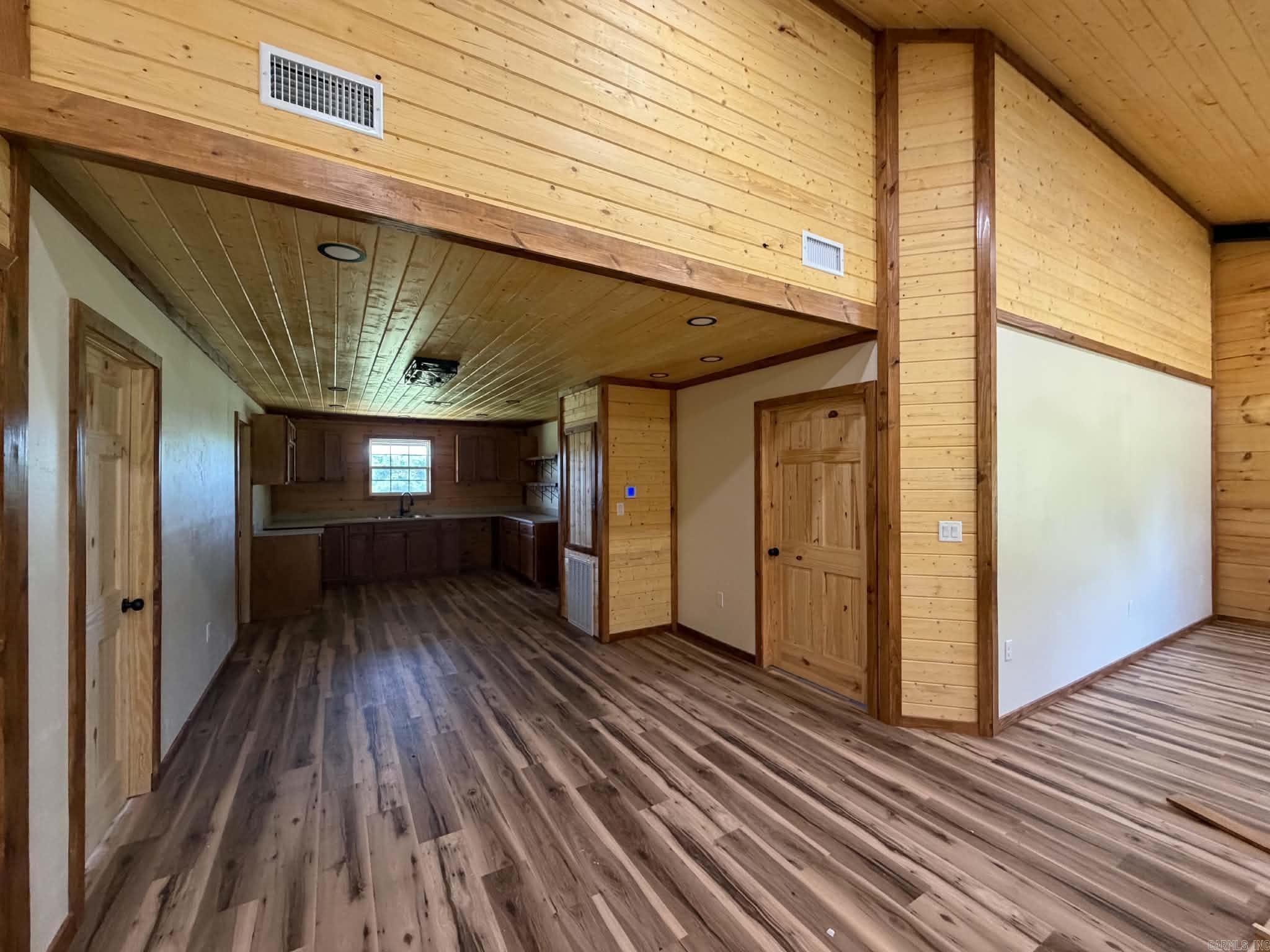 113 Madelyn  Vandervoort, AR