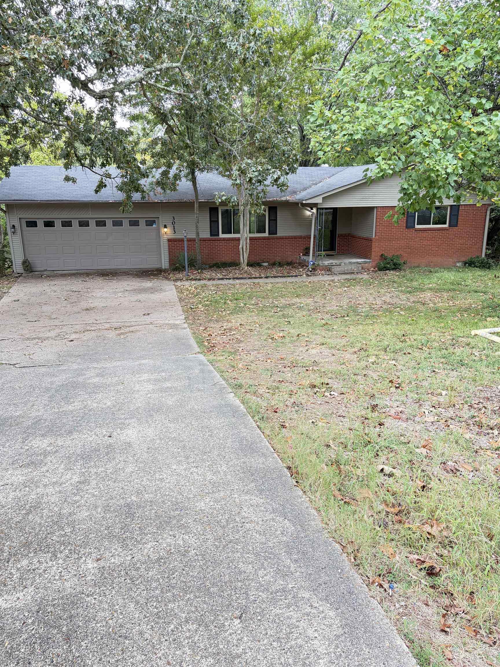 3013 Salem Road — exterior