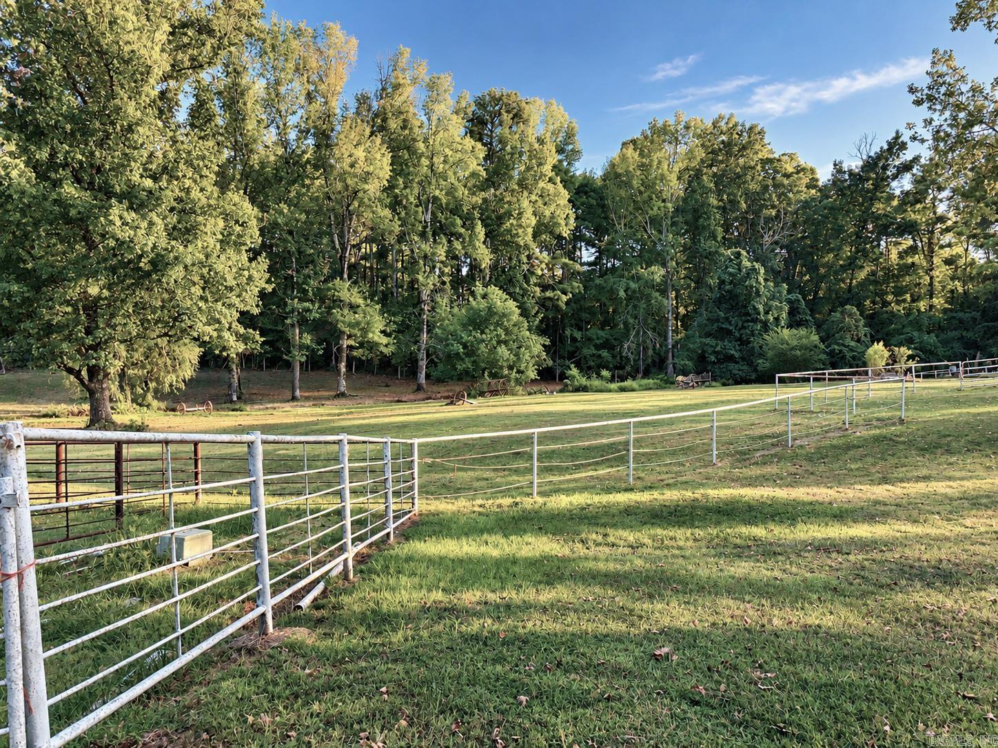 6008 Middle Warren Rd Pine Bluff, AR 71603