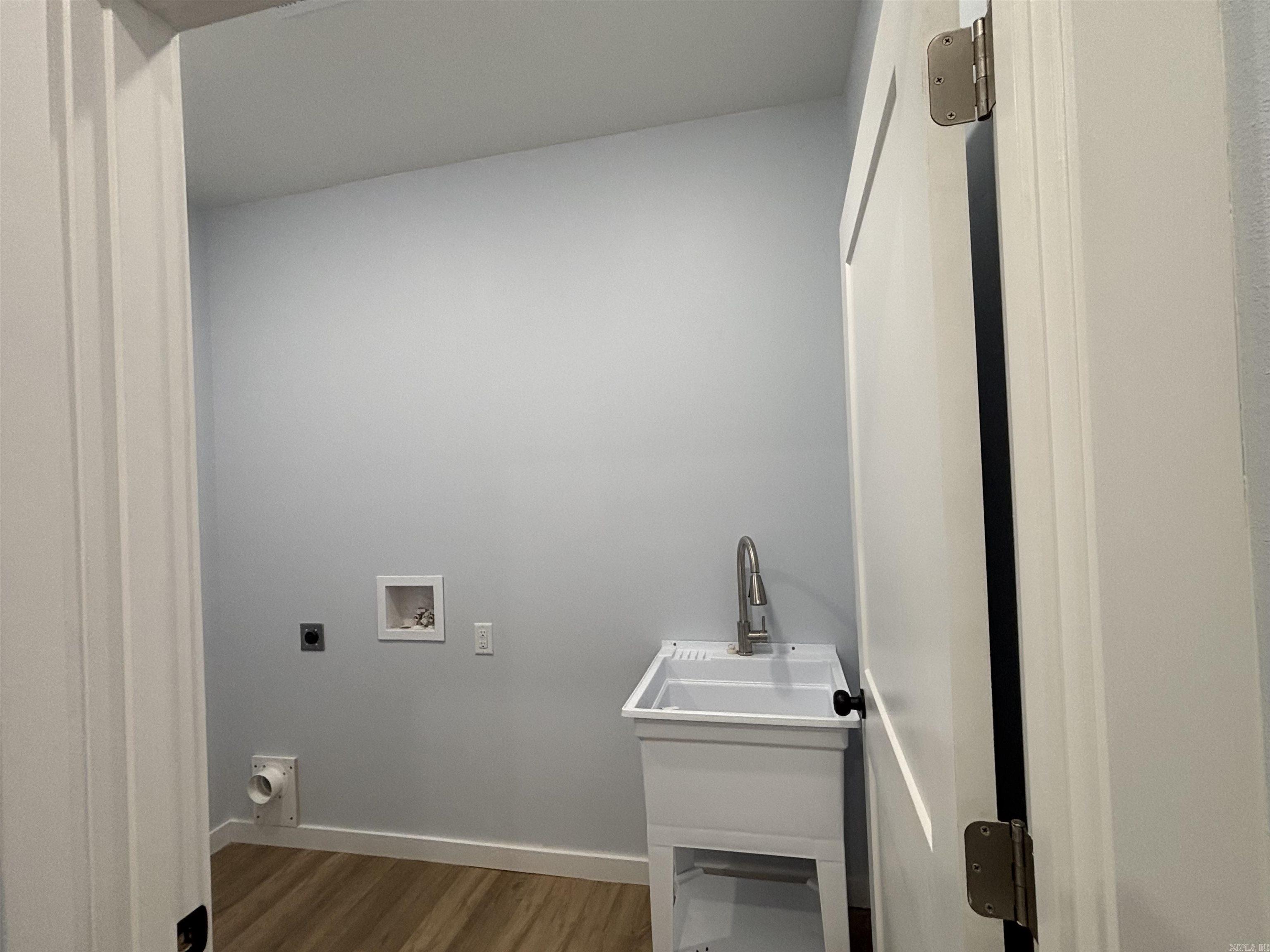 1845 Cave Creek  Batesville, AR