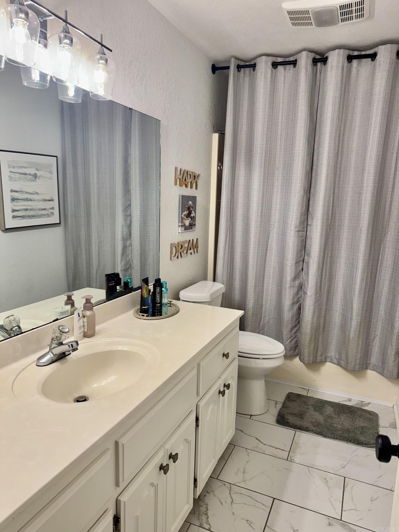 3 Hyde Park Circle Conway, AR 72034