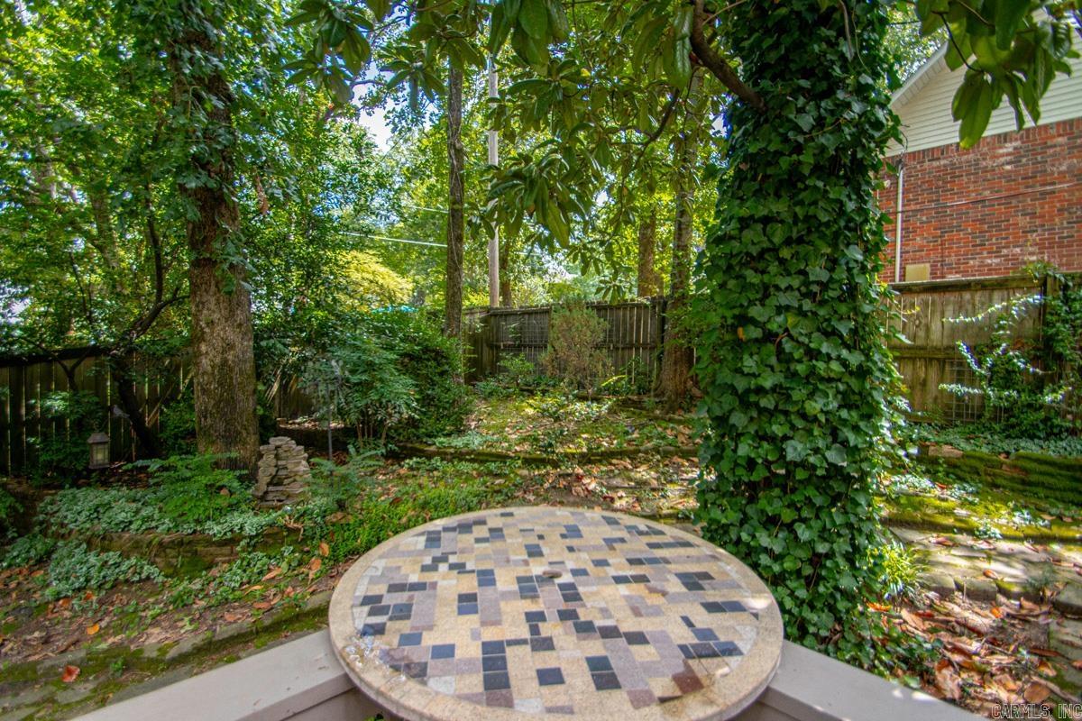 107 Little Creek  Sherwood, AR