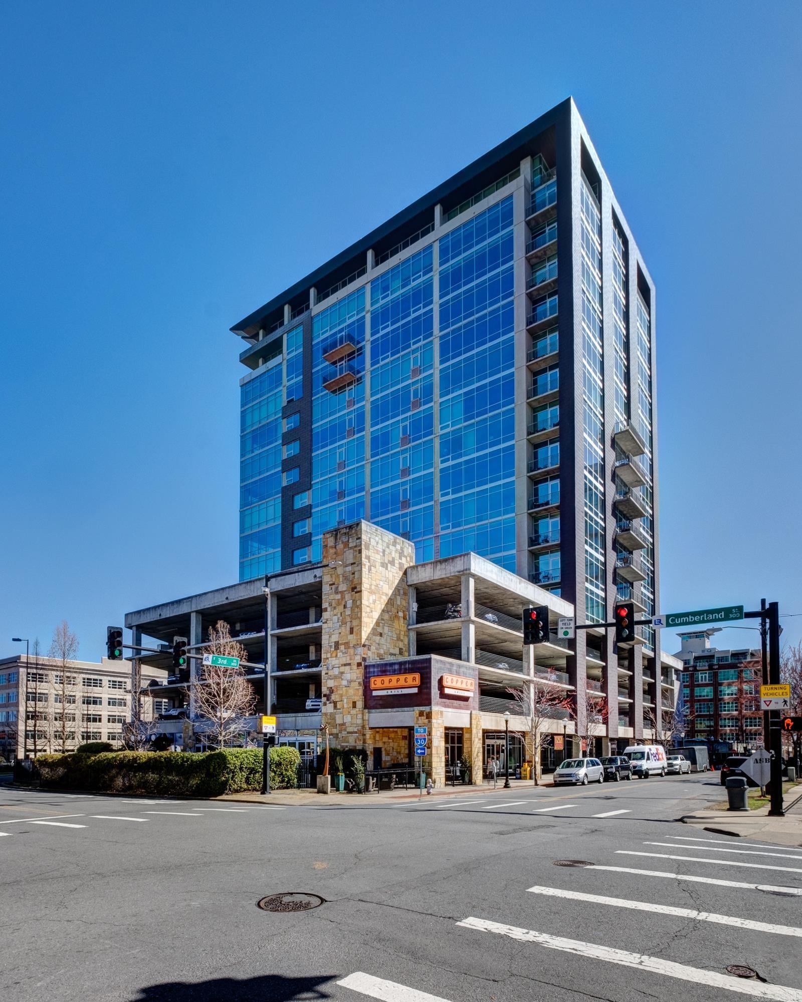 300 E 3rd, Apt 706 — exterior