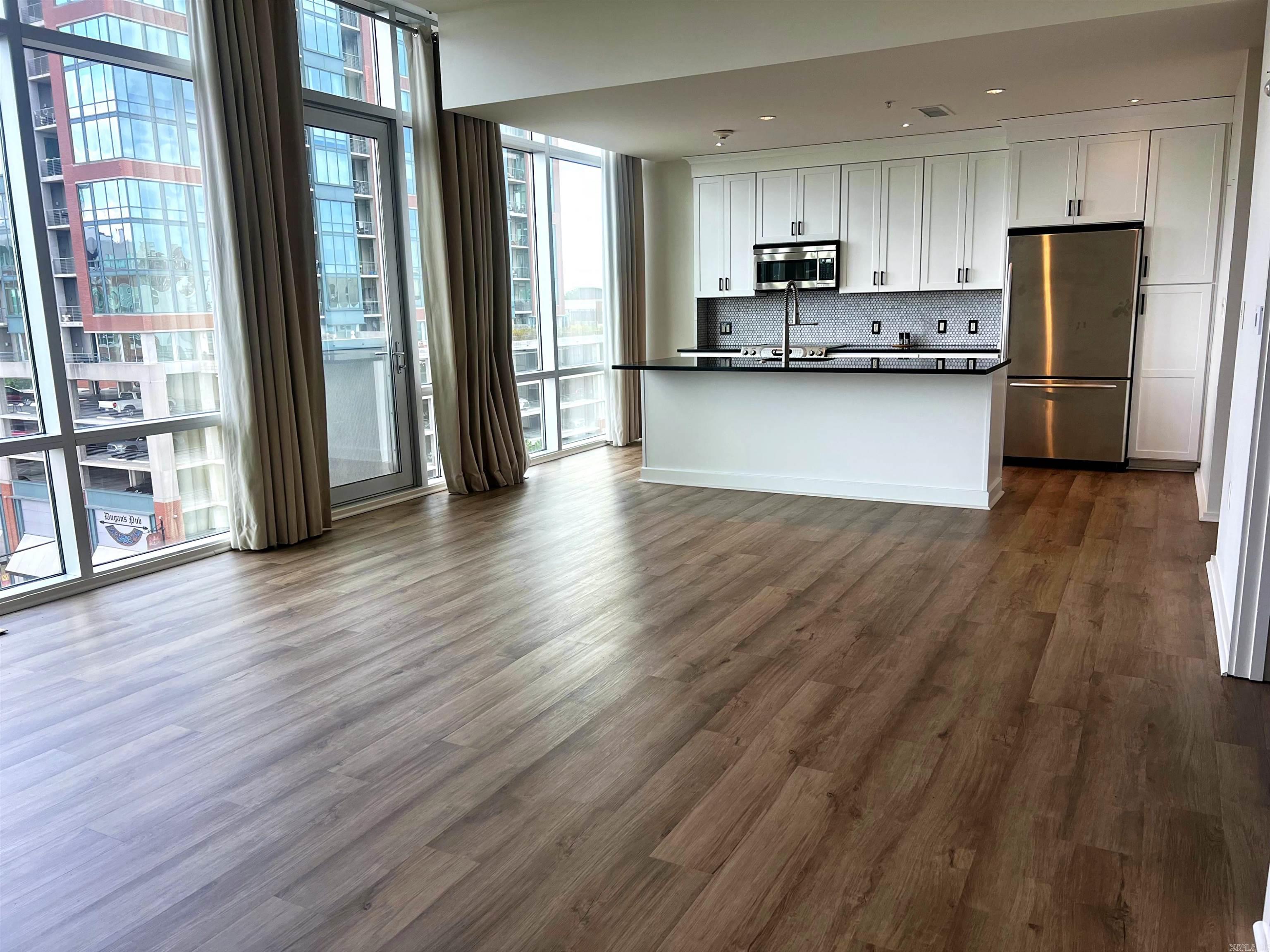 300 E 3rd, Apt 706  Little Rock, AR