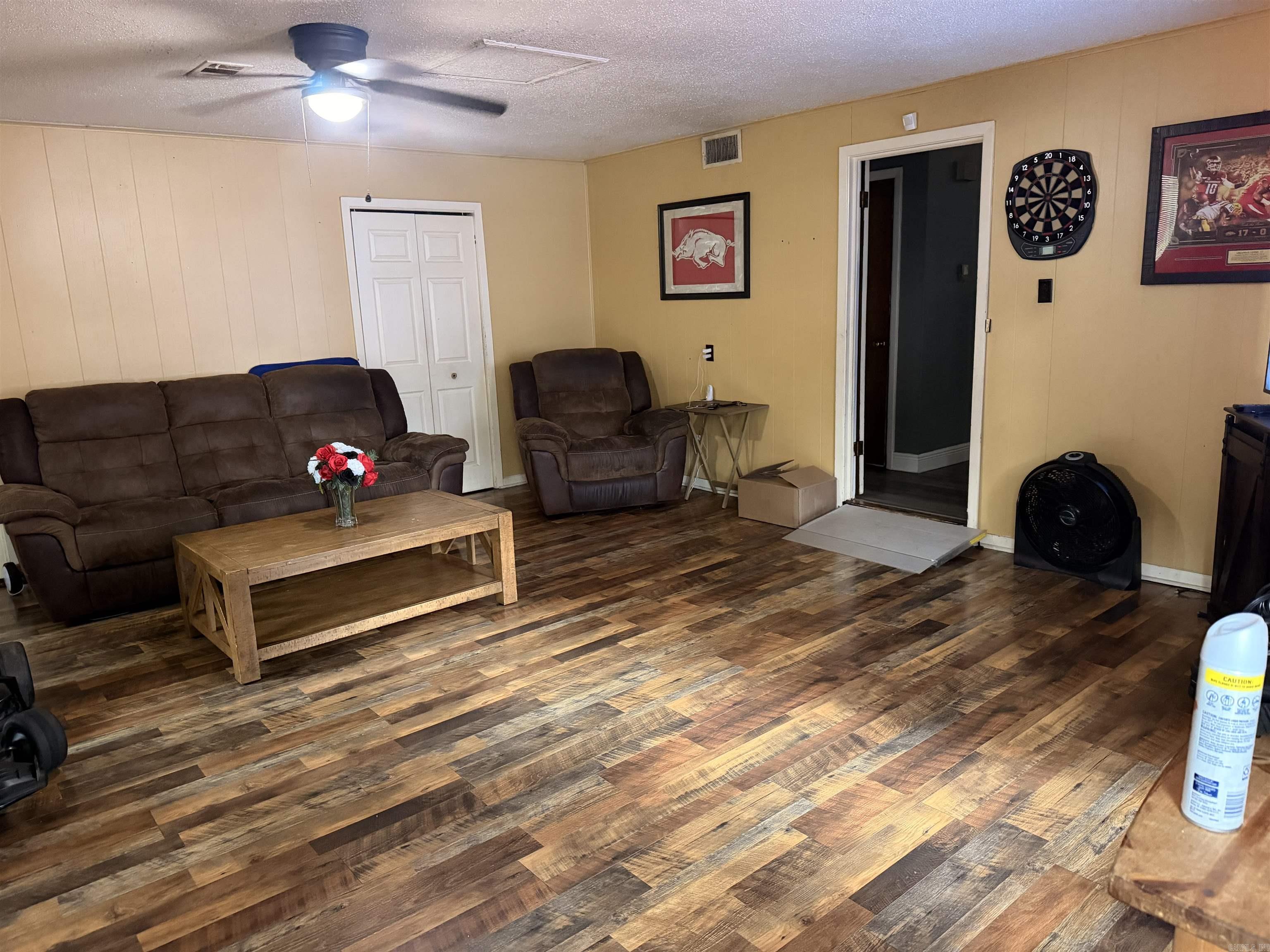 9323 Tanya Drive — photo 3