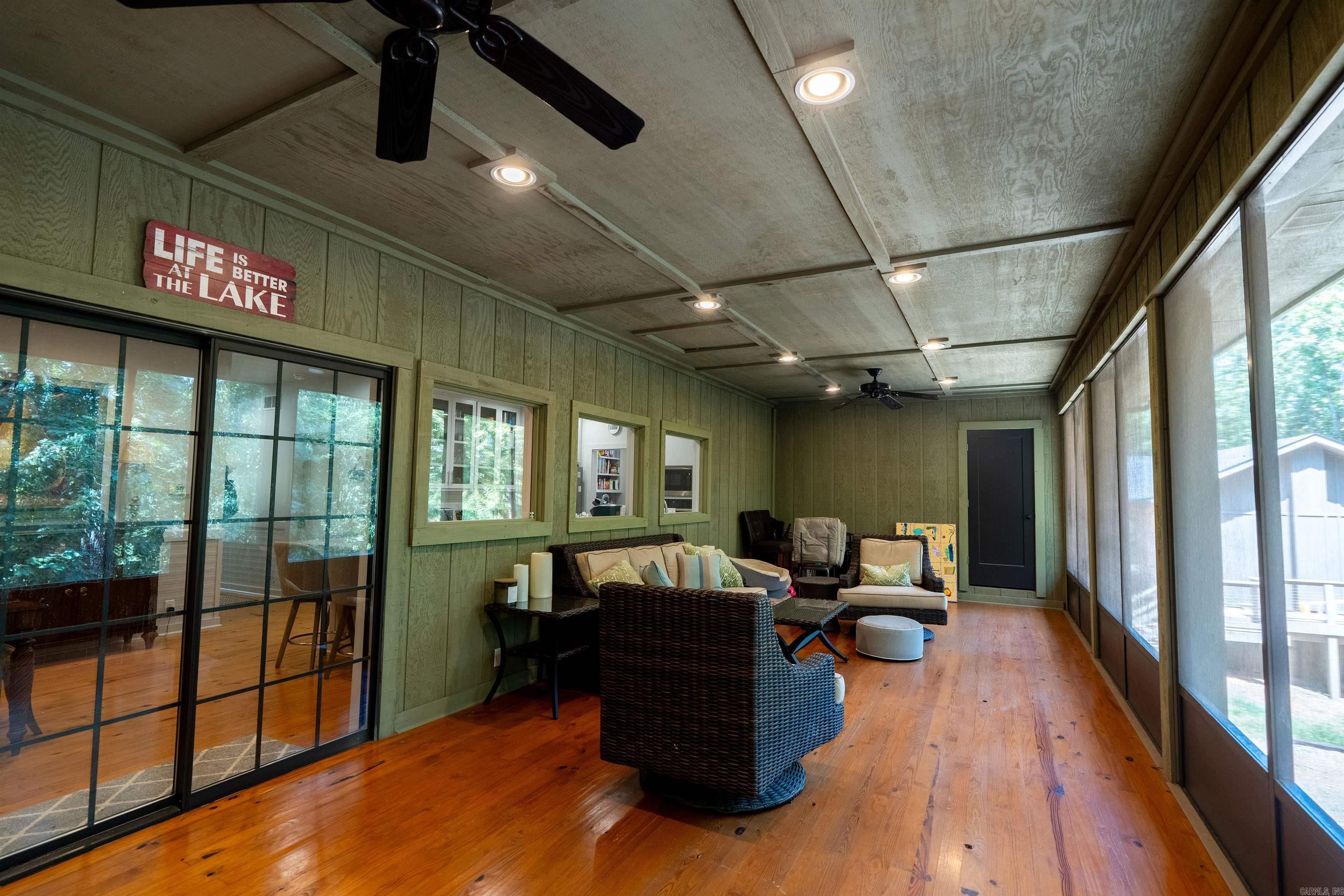 916 Sugar Maple Drive Heber Springs, AR 72543