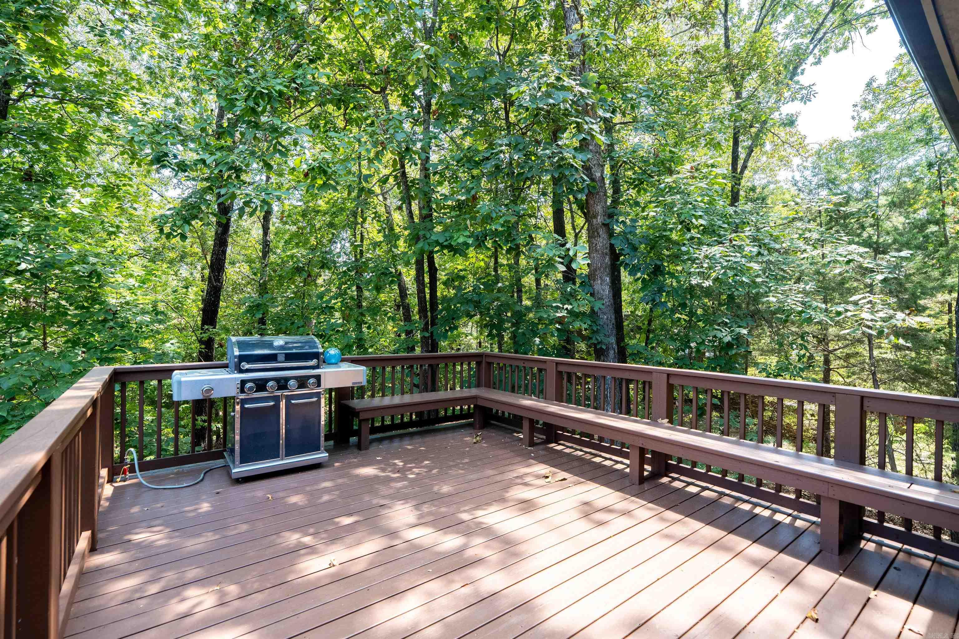 916 Sugar Maple Drive Heber Springs, AR 72543