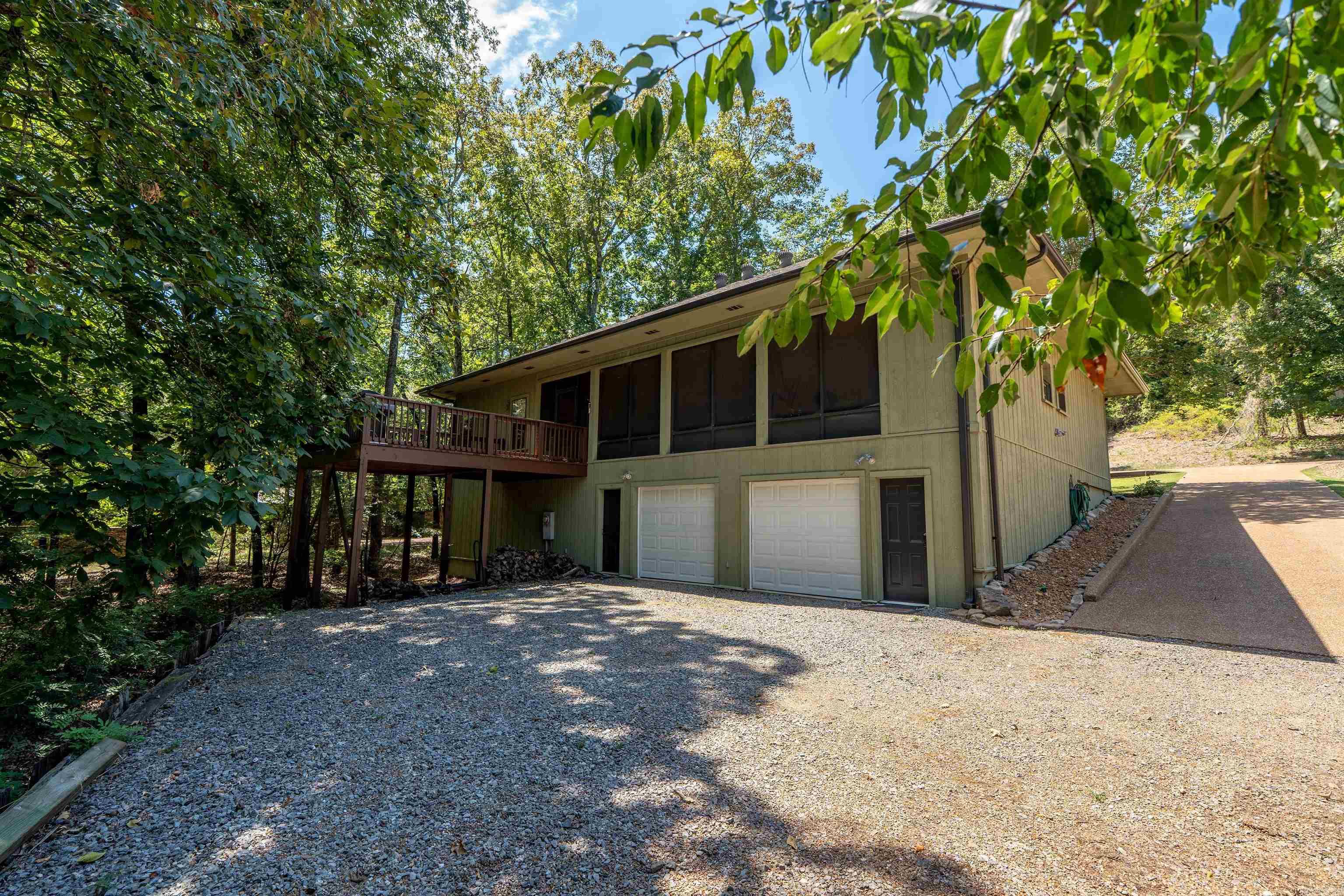 916 Sugar Maple Drive Heber Springs, AR 72543