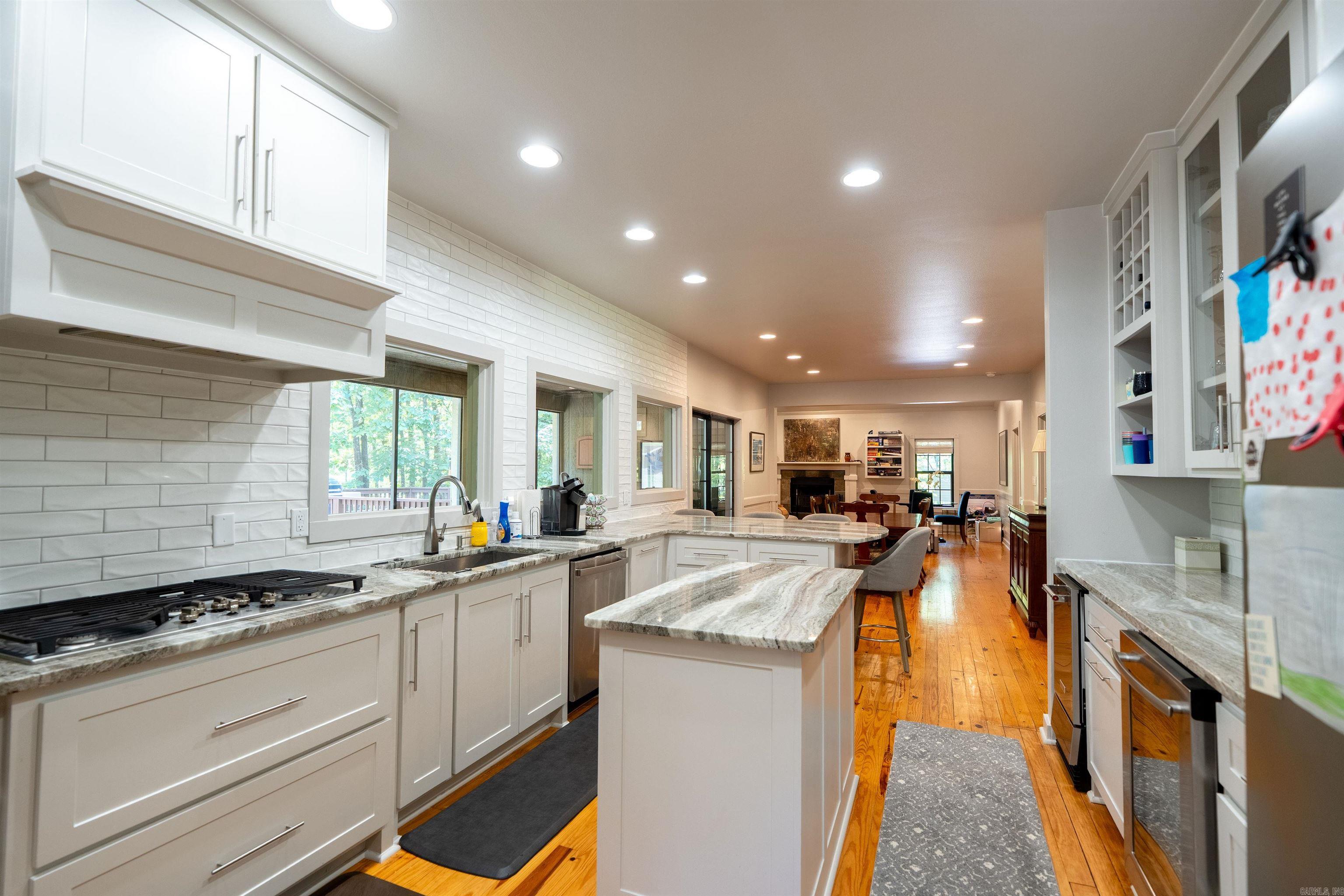 916 Sugar Maple Drive Heber Springs, AR 72543