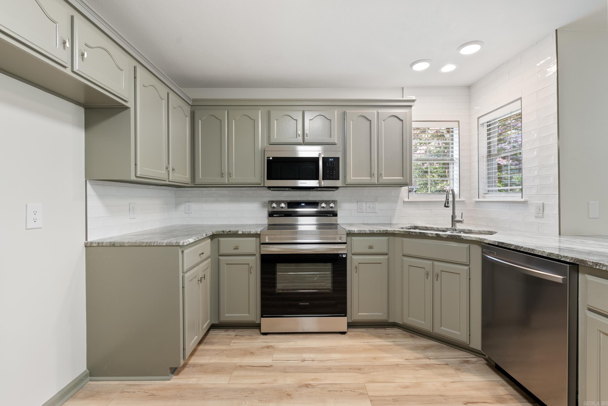 2135 Maplewood Drive Conway, AR 72032