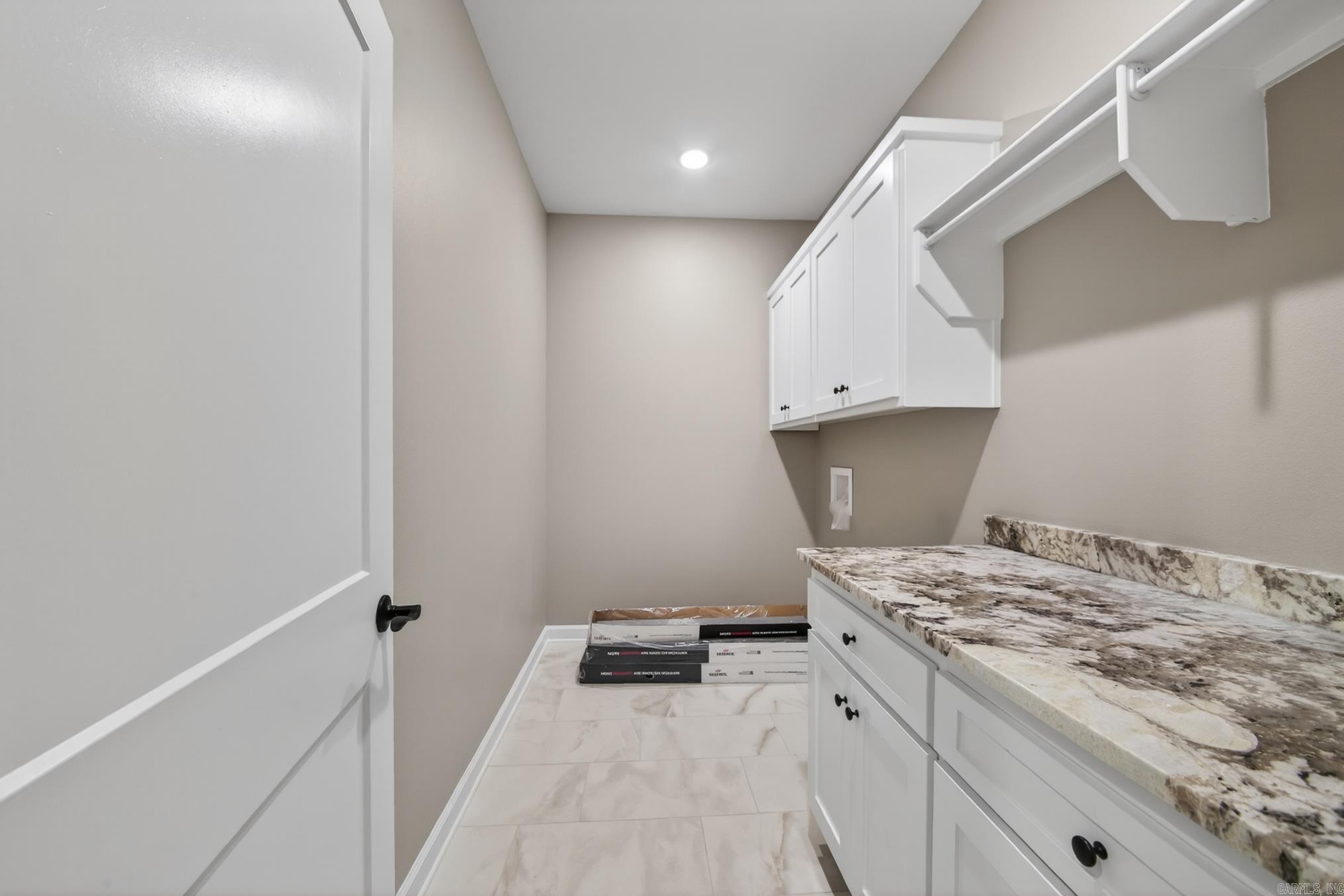 556 Valley Oak Drive Sherwood, AR 72120-0000