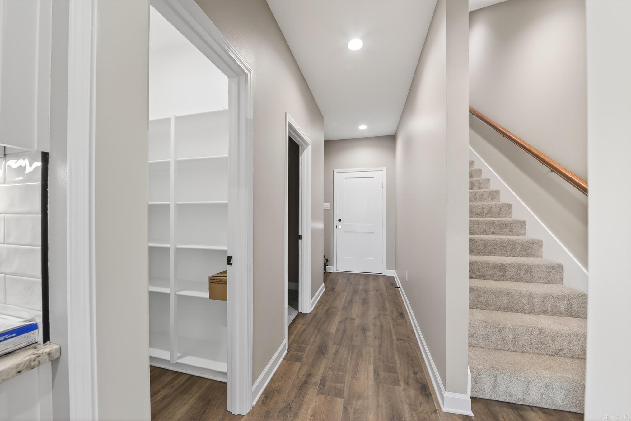 556 Valley Oak Drive Sherwood, AR 72120-0000