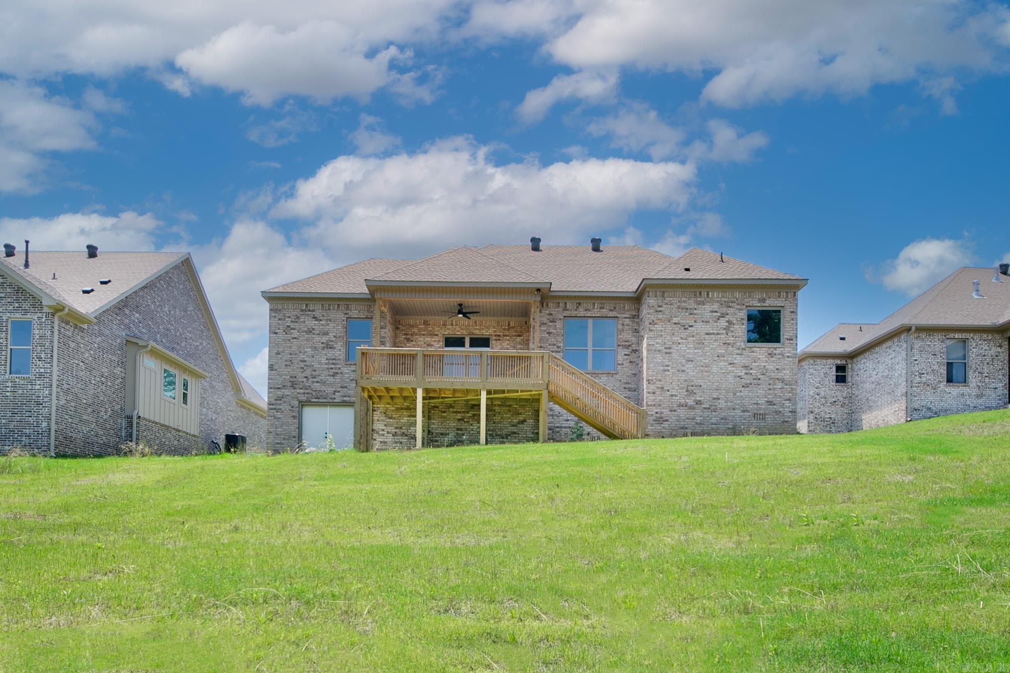 556 Valley Oak Drive Sherwood, AR 72120-0000