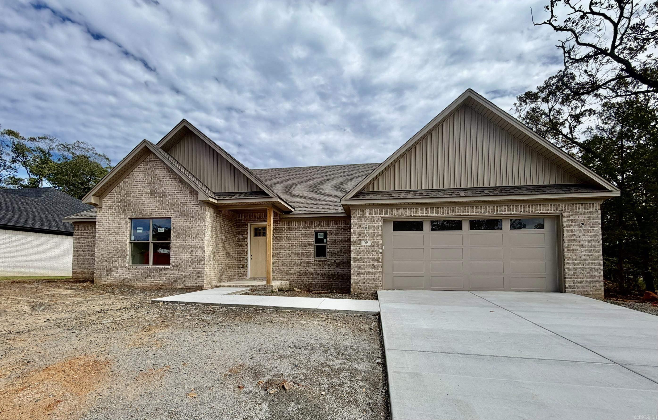 908 Conrad Cove — photo 2