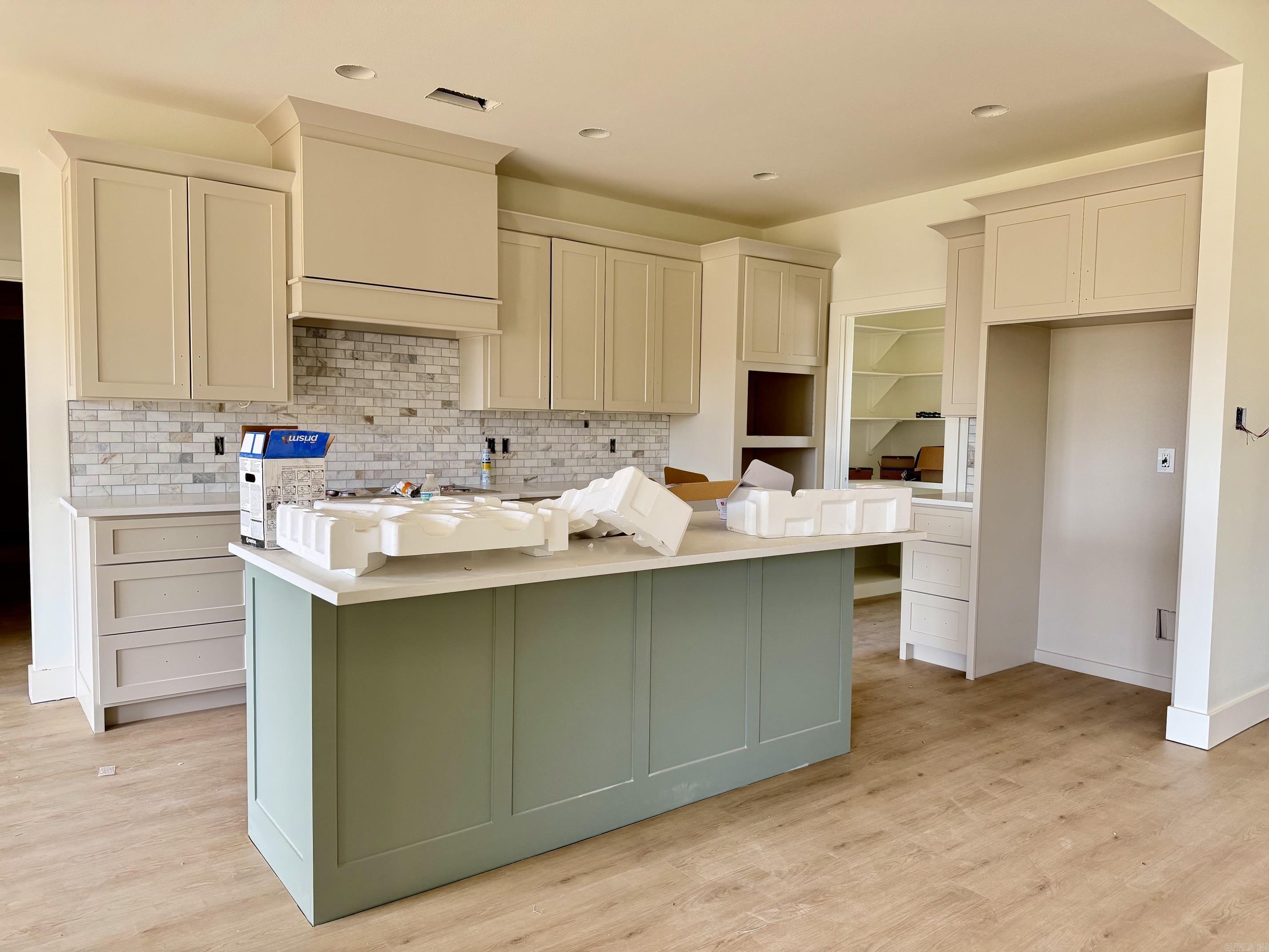 908 Conrad Cove — photo 4