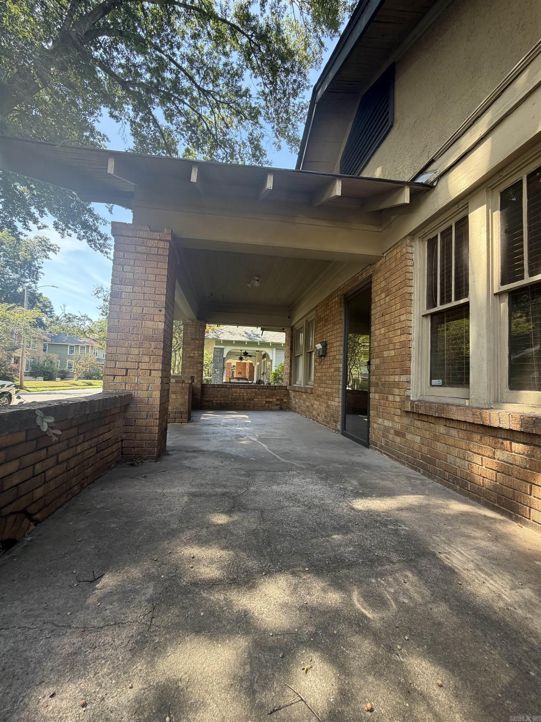405 W 5th Street — photo 3