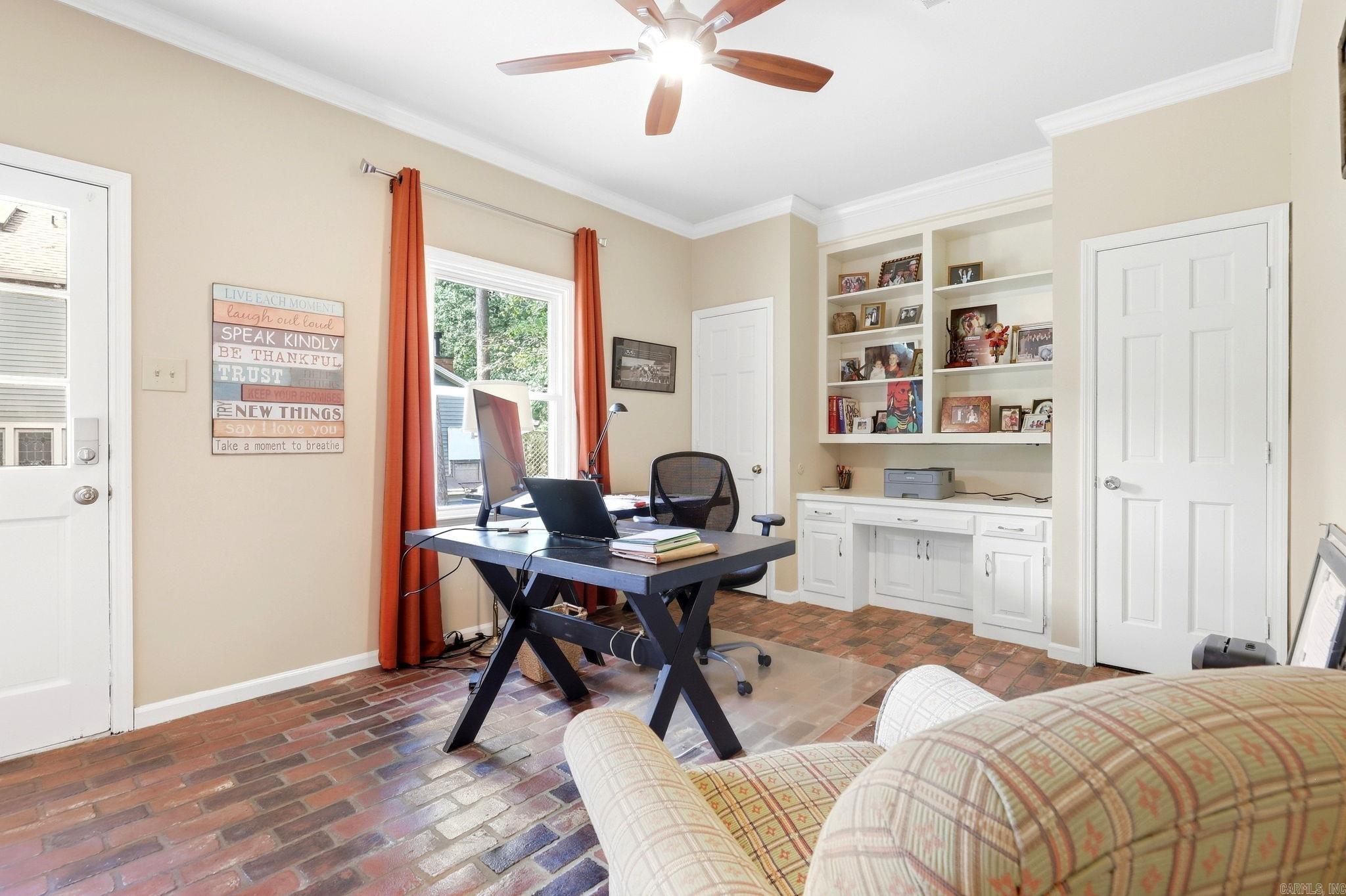 19 Club Manor  Maumelle, AR