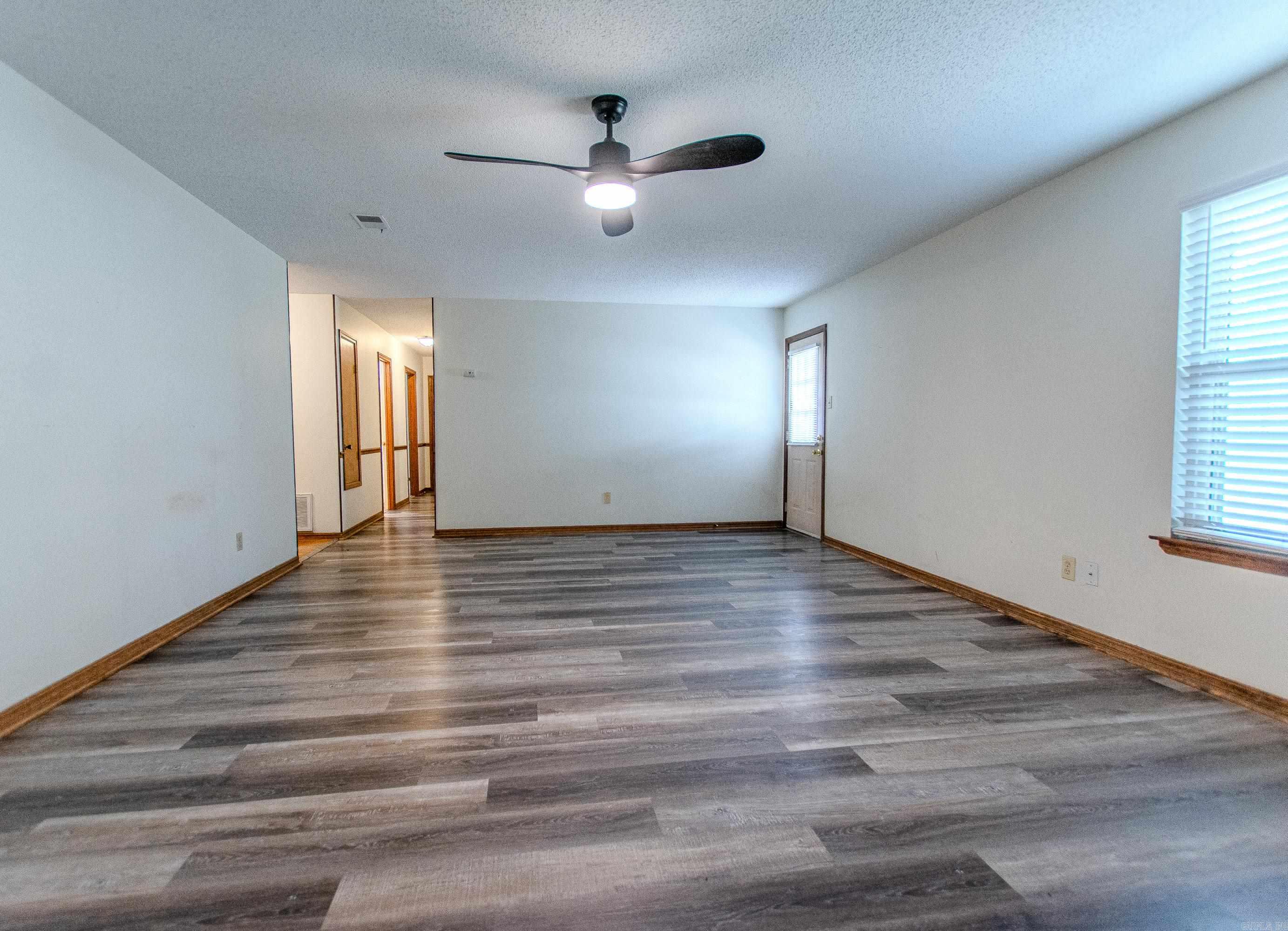 106 Robin Glen Dr.  Sherwood, AR