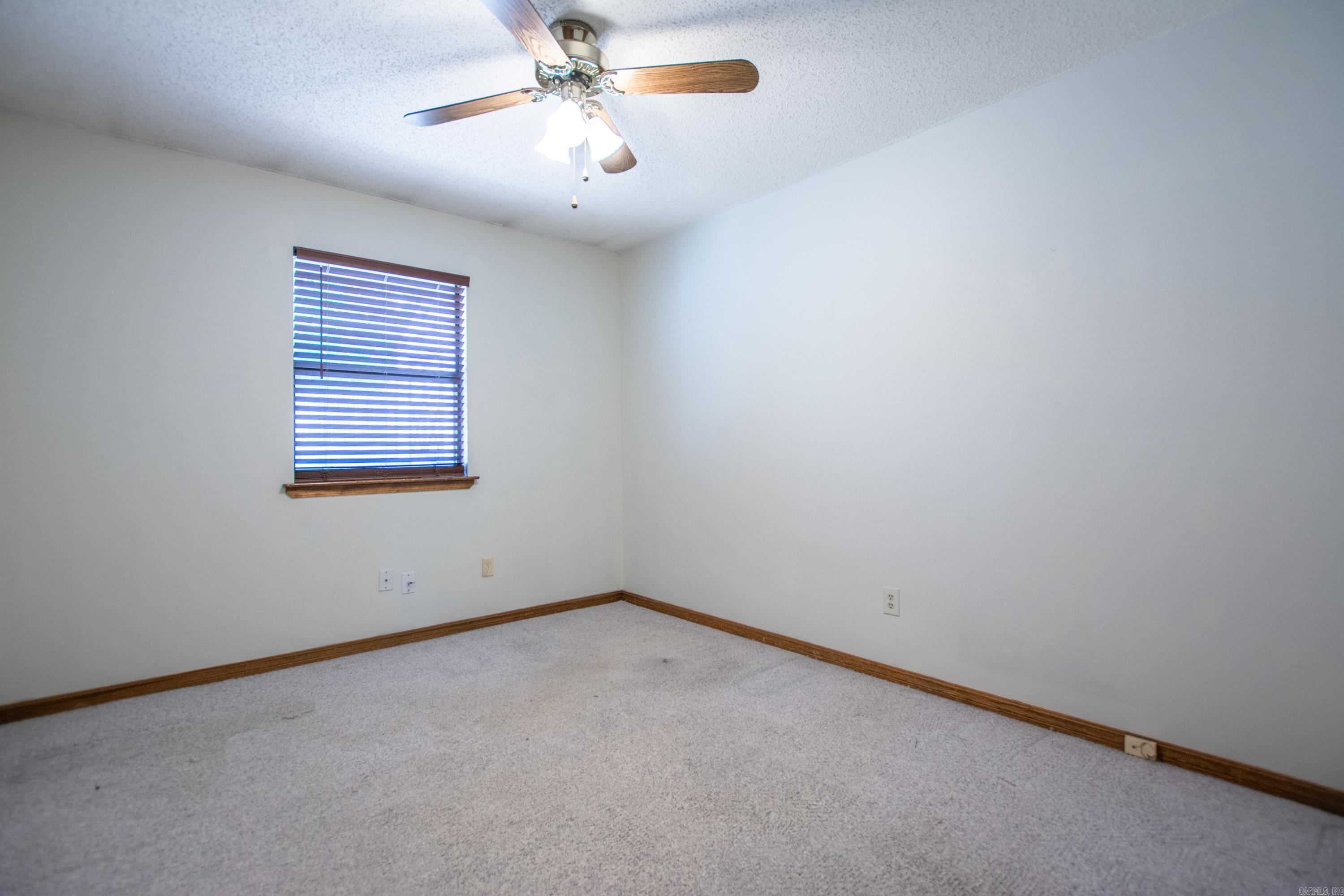 106 Robin Glen Dr.  Sherwood, AR