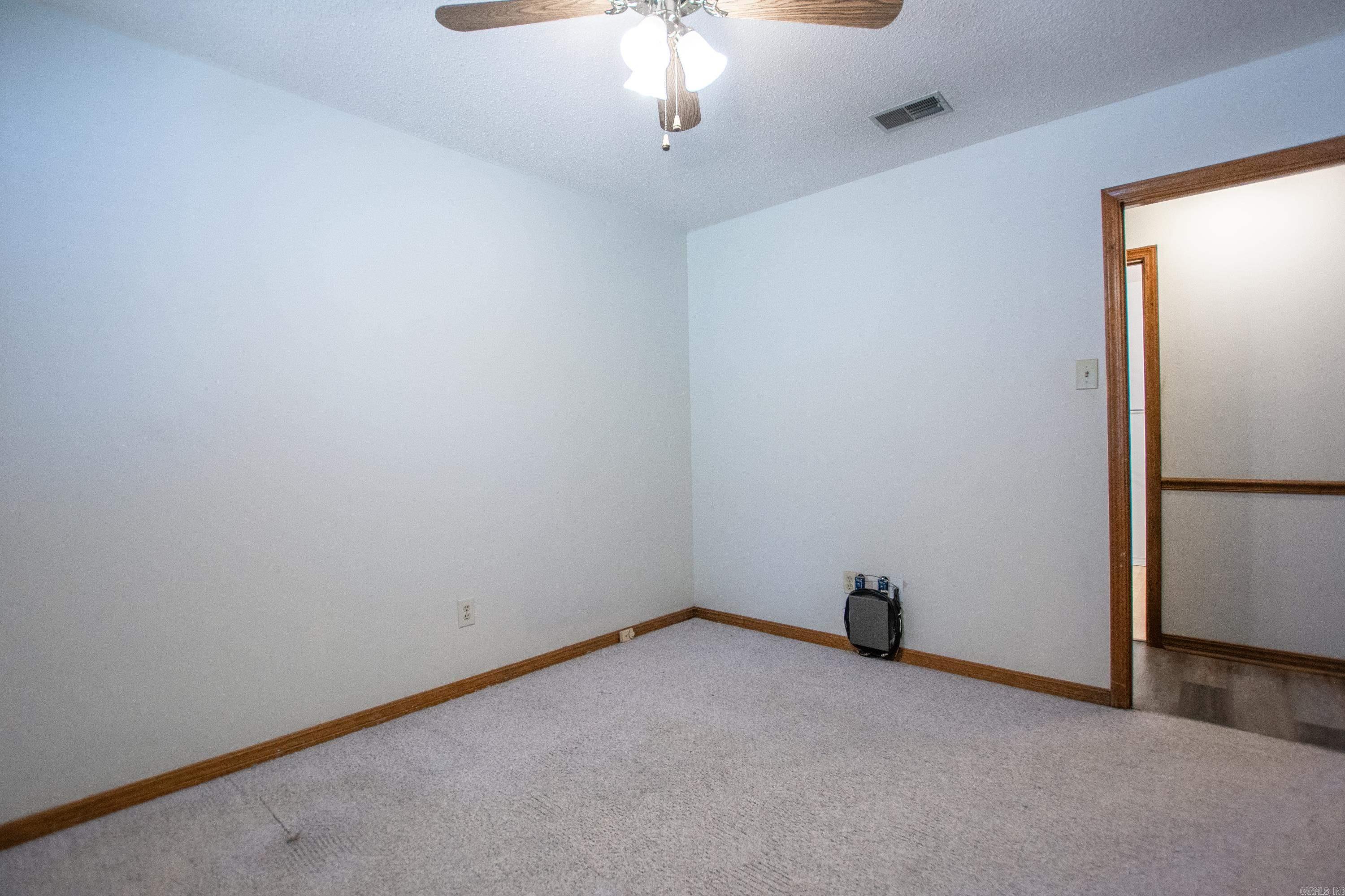 106 Robin Glen Dr.  Sherwood, AR