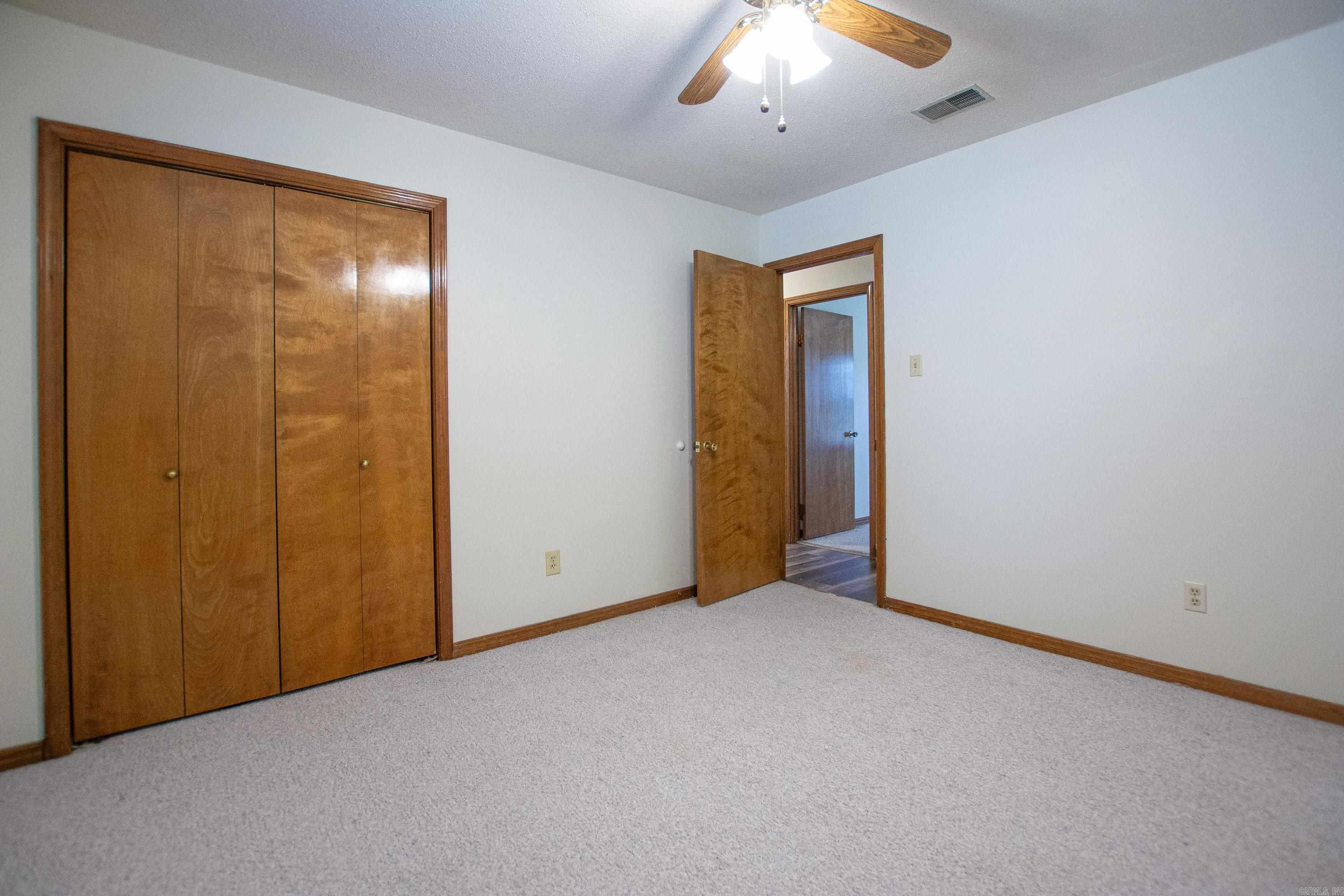 106 Robin Glen Dr.  Sherwood, AR