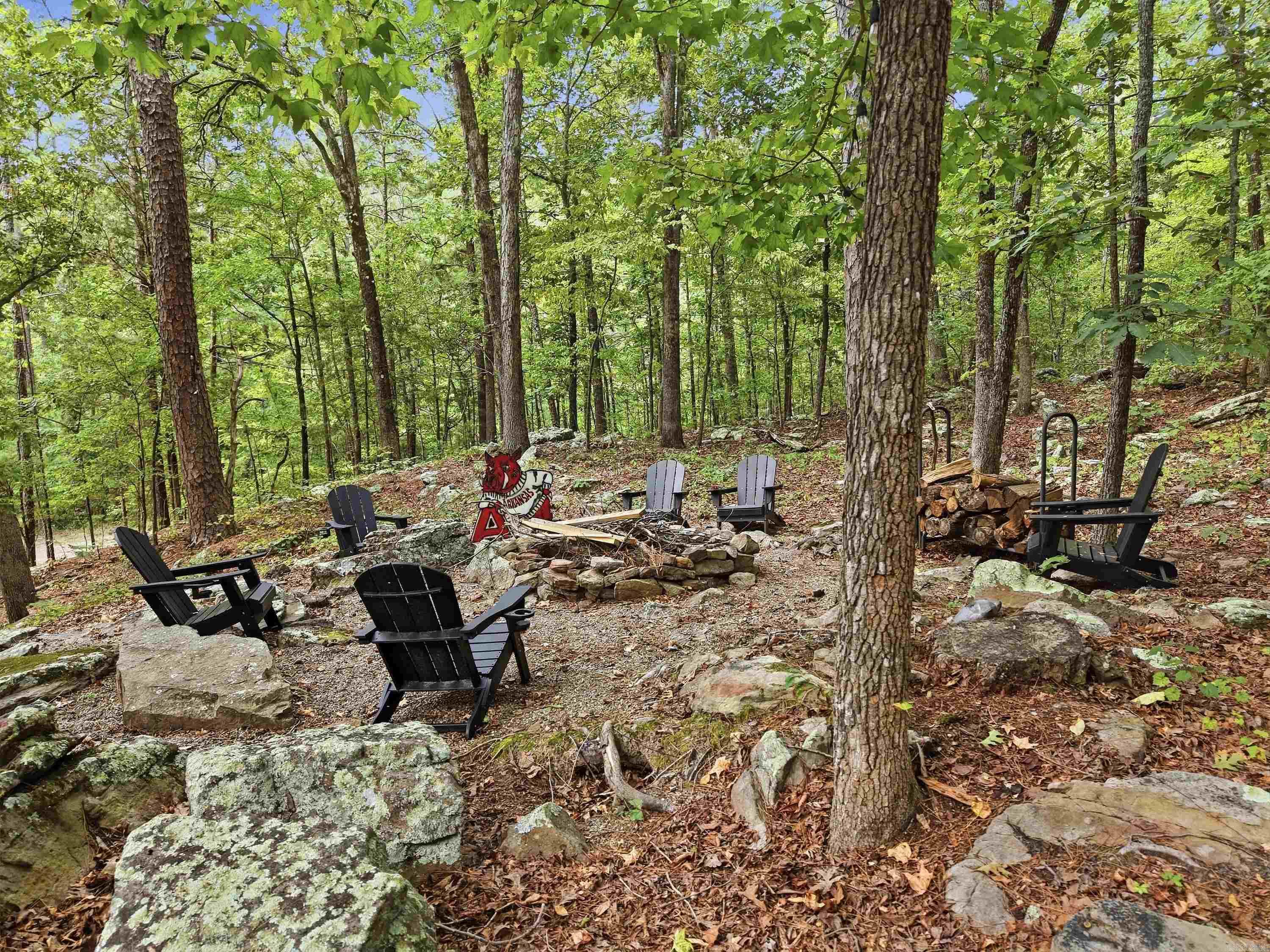 214 Burnt Rock Falls  Fairfield Bay, AR