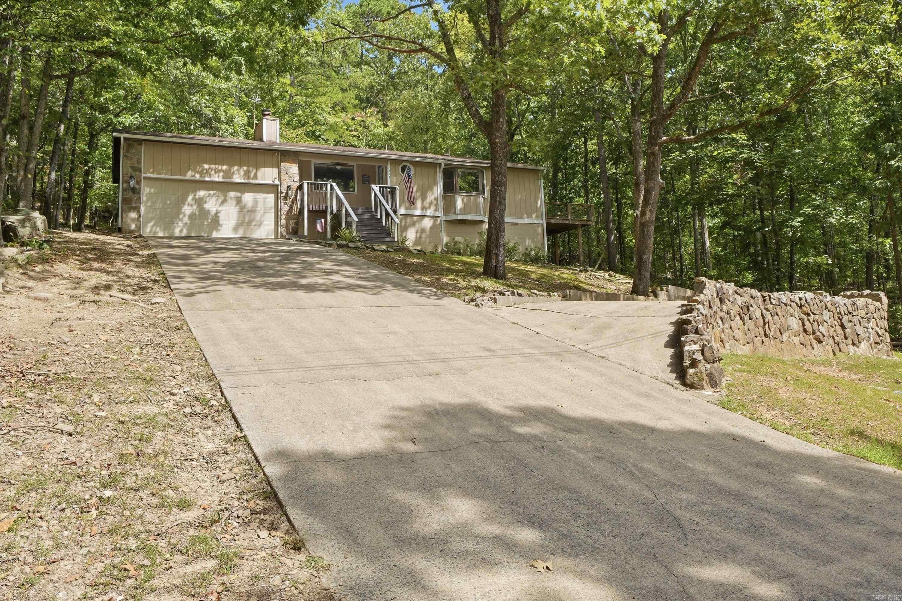214 Burnt Rock Falls  Fairfield Bay, AR
