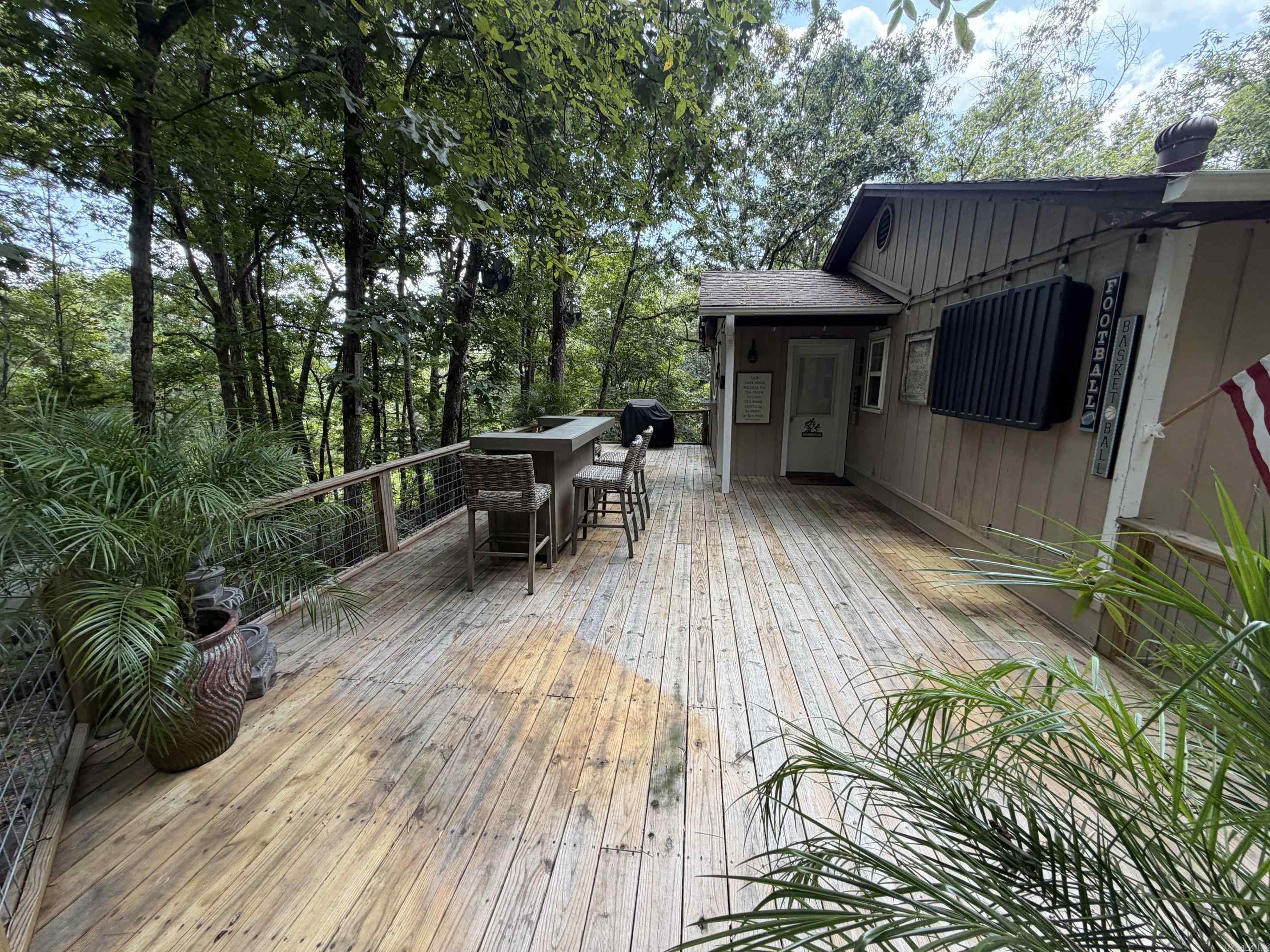 214 Burnt Rock Falls  Fairfield Bay, AR