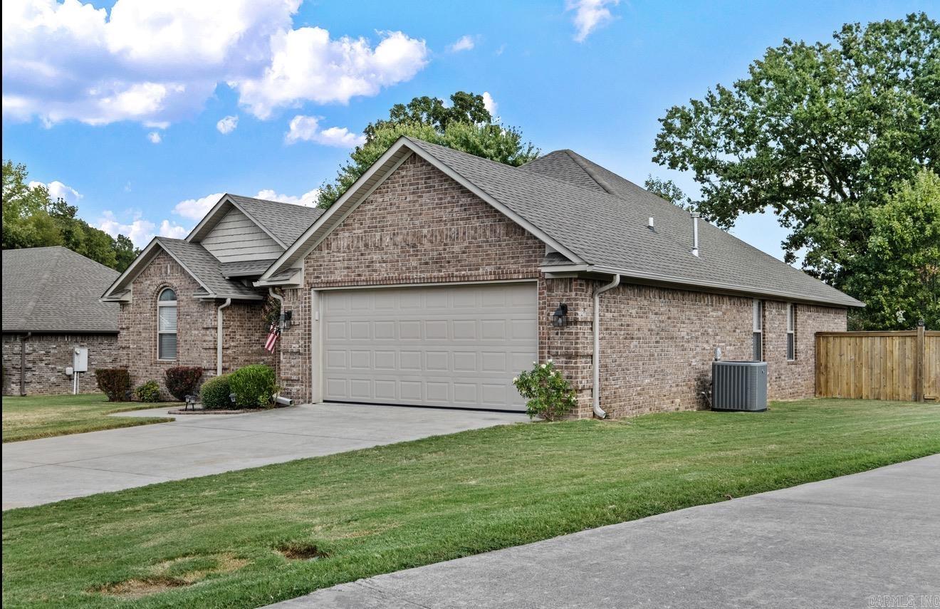 1229 Windsor Court — photo 2