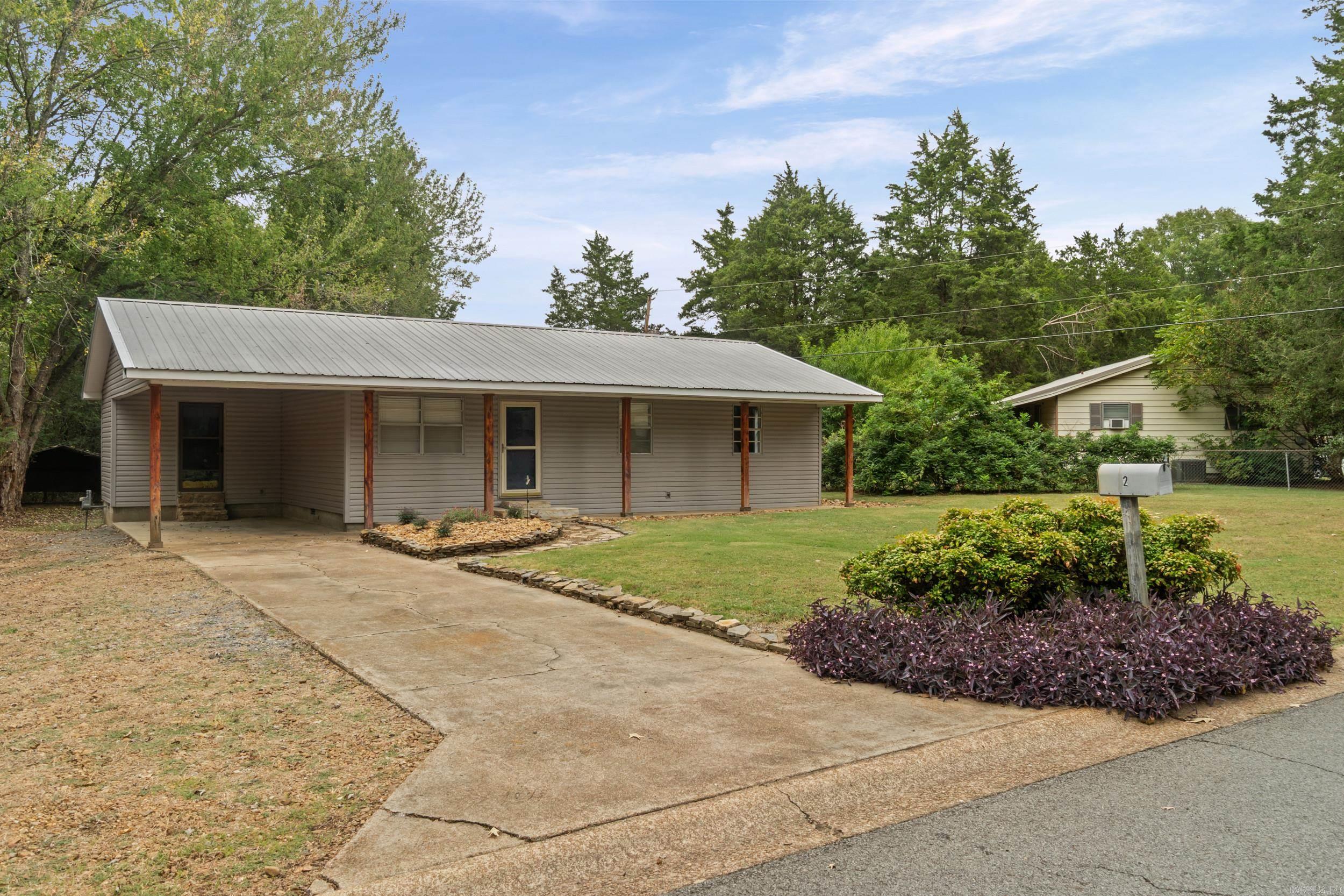 2 Evergreen Dr. — photo 2