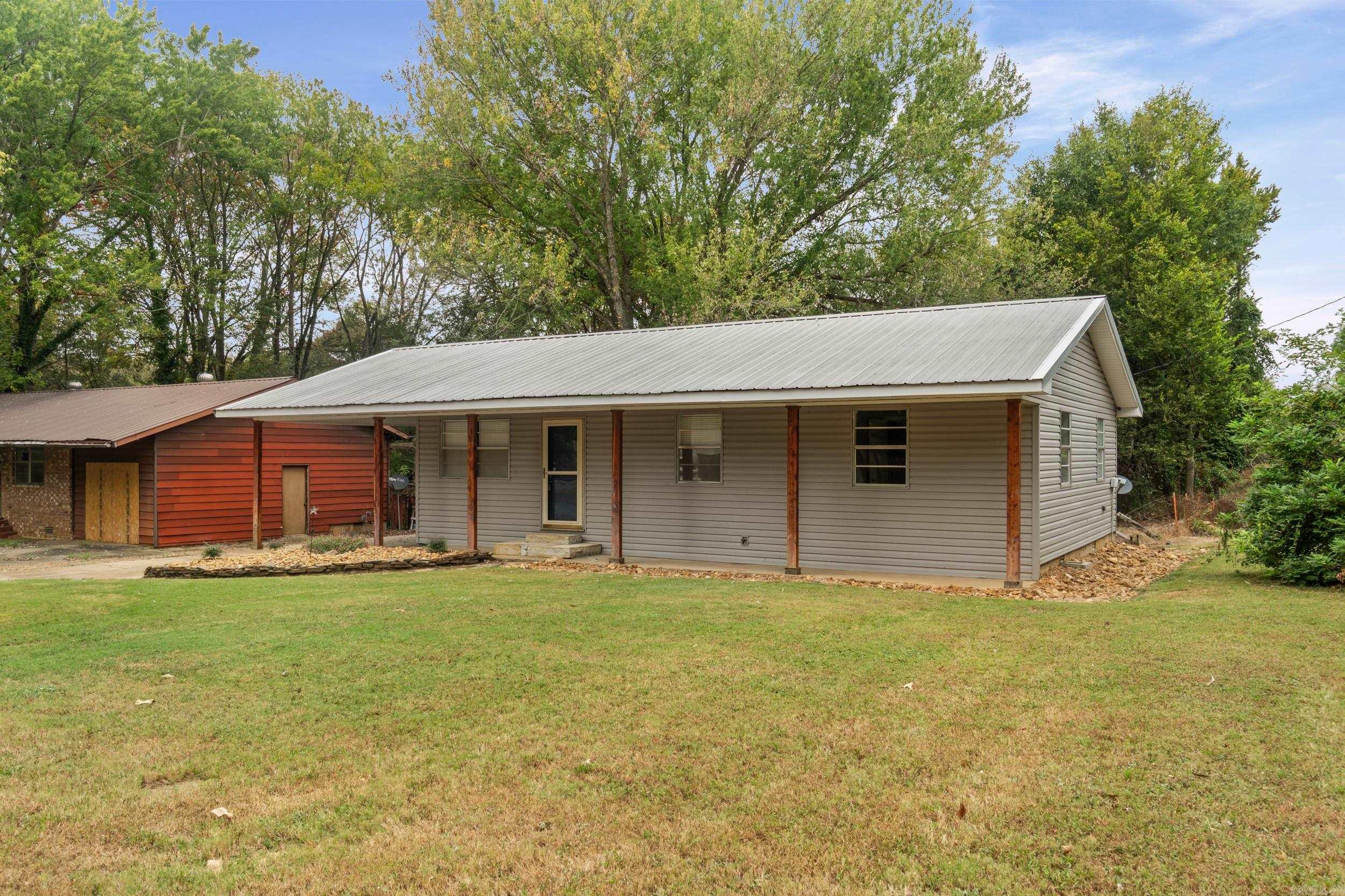 2 Evergreen Dr. — photo 4