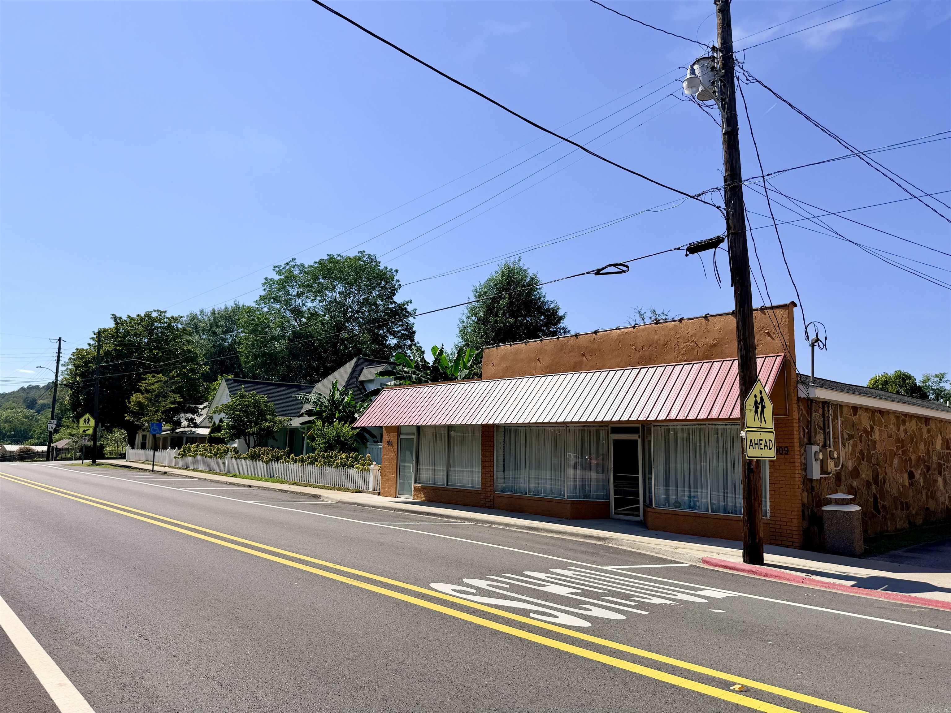 905 Main Street — photo 3