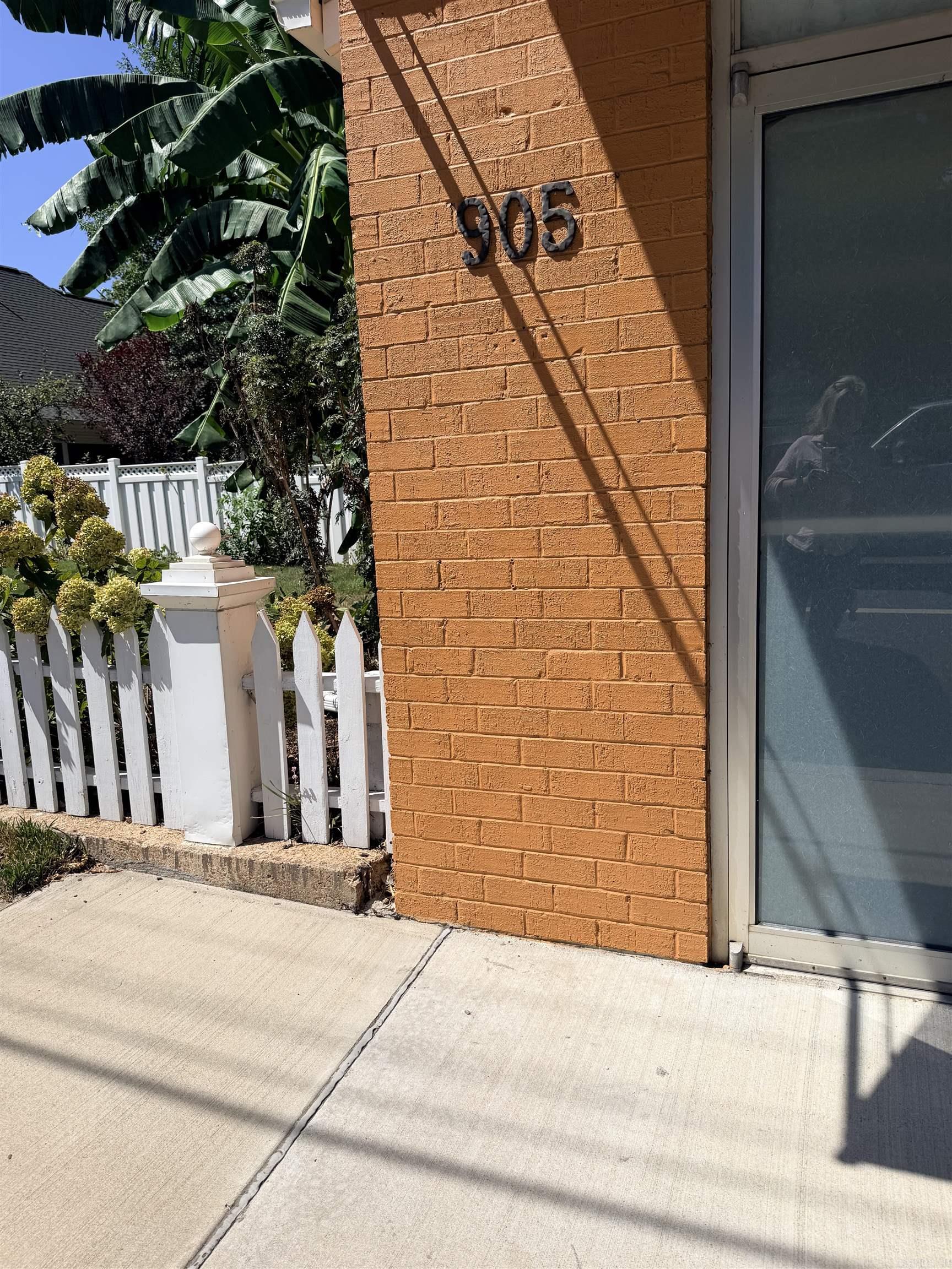 905 Main Street — photo 4