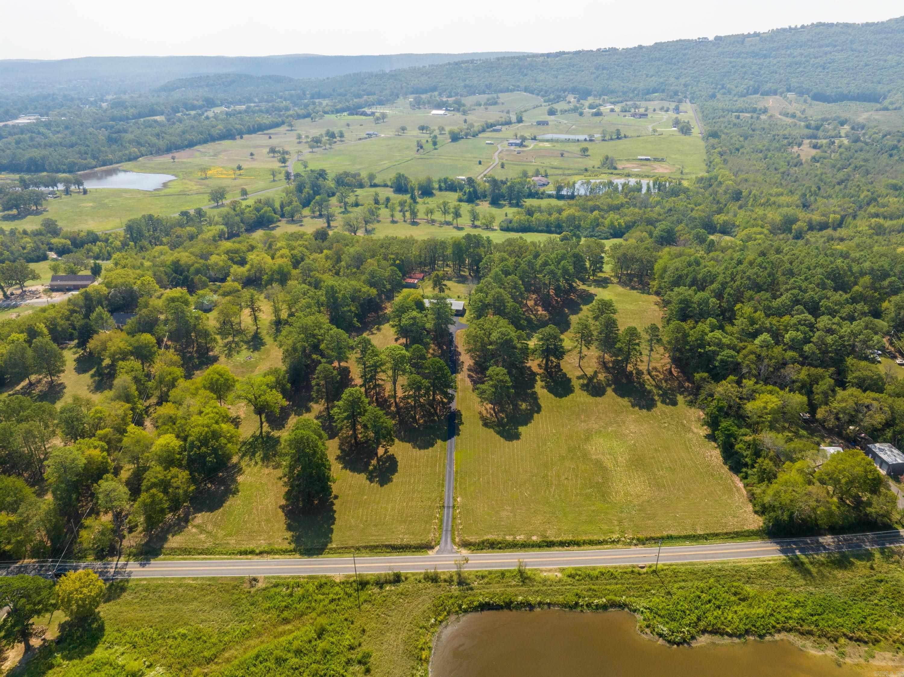 495 Amity  Hot Springs, AR