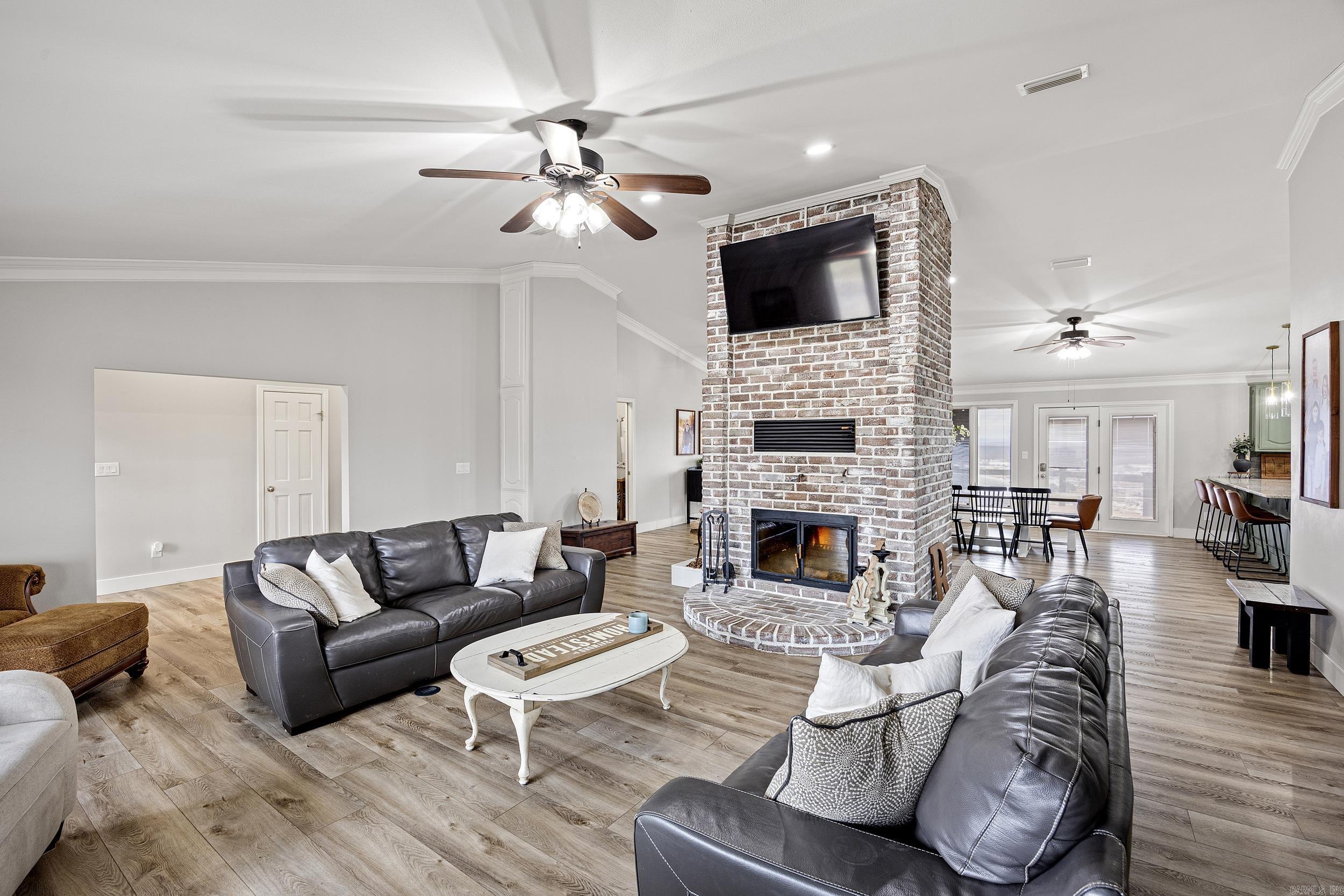 11 Bluff  Russellville, AR
