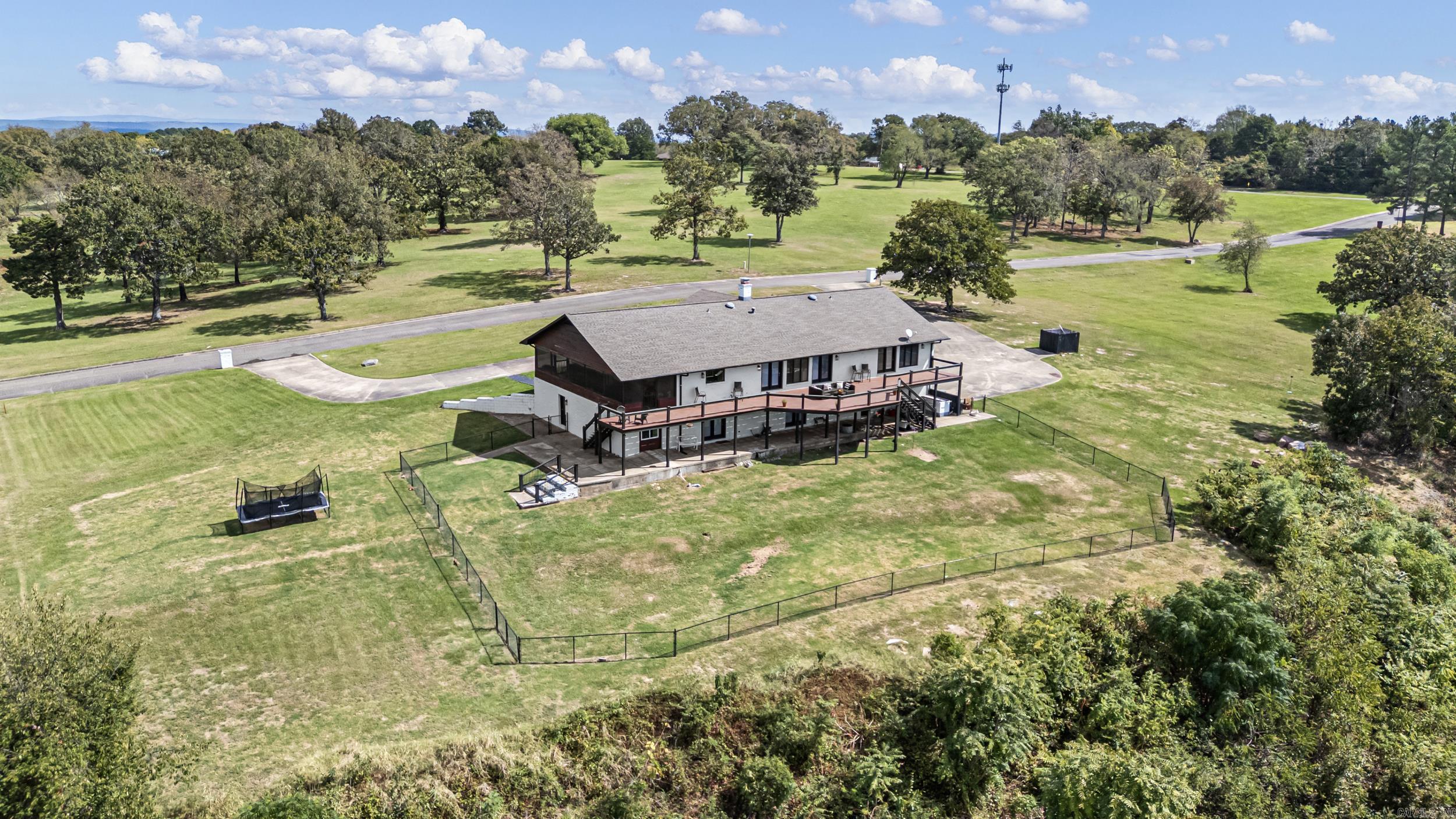 11 Bluff  Russellville, AR