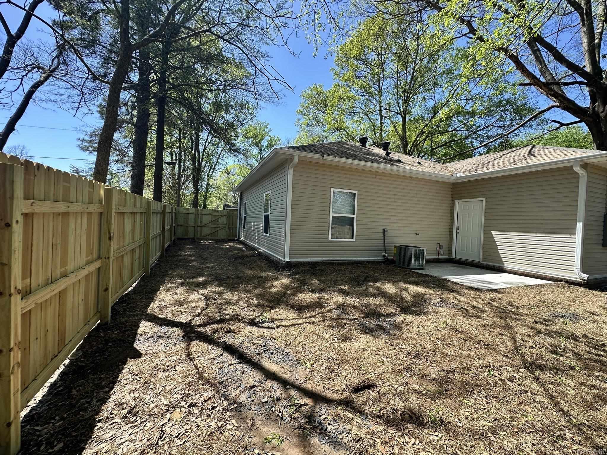 105 East  Jacksonville, AR