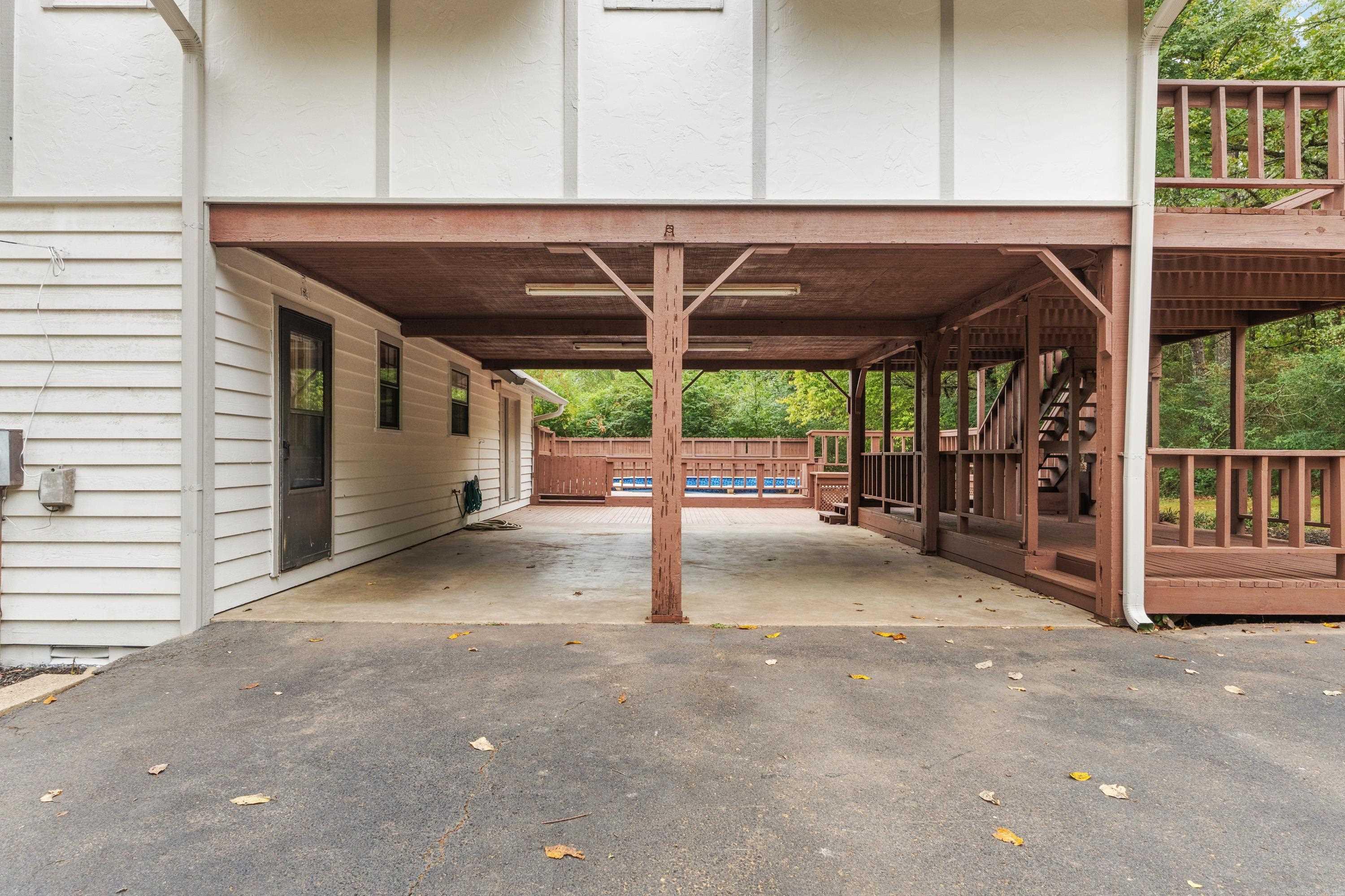 1845 Cox  Conway, AR