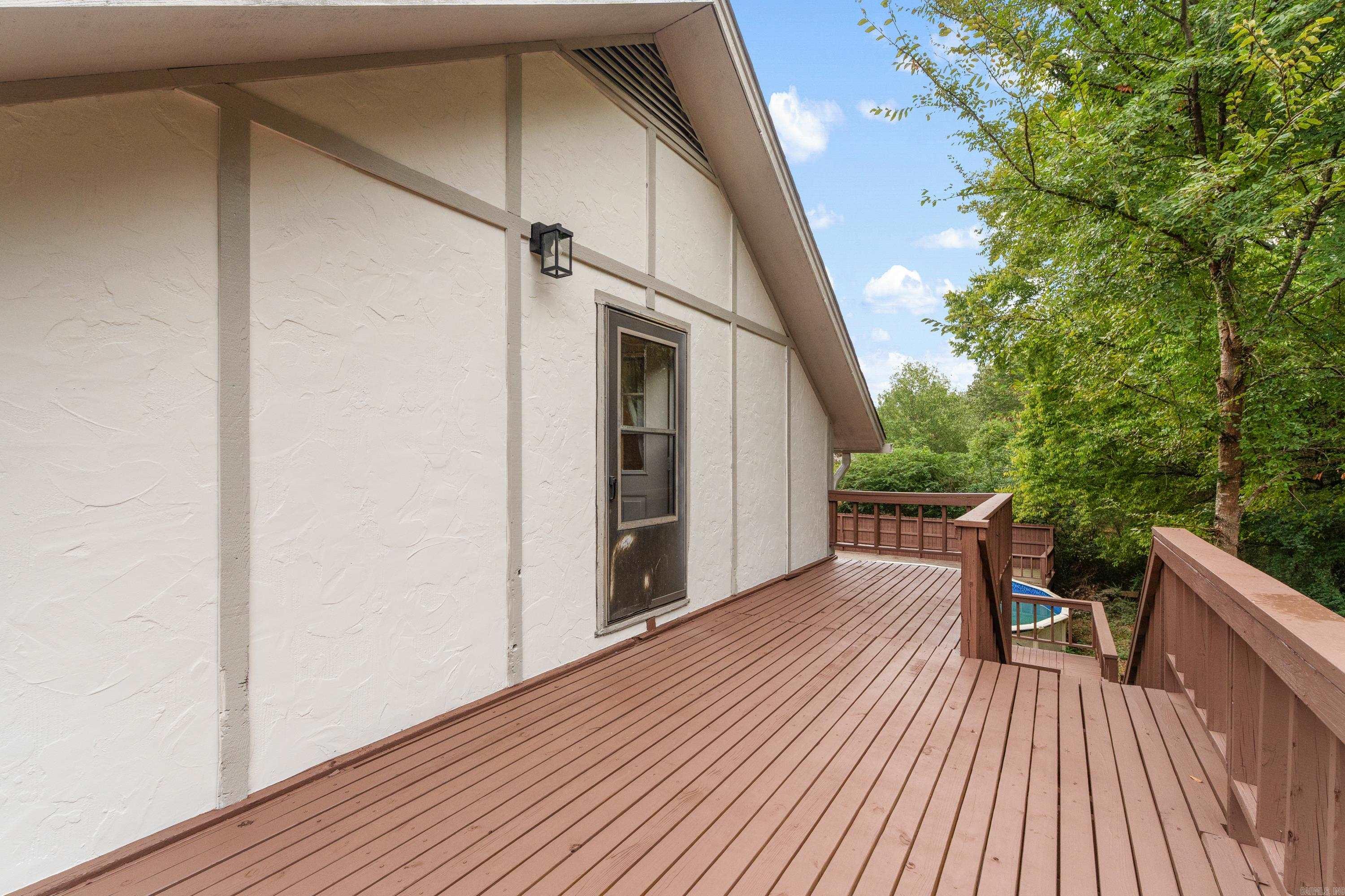 1845 Cox  Conway, AR