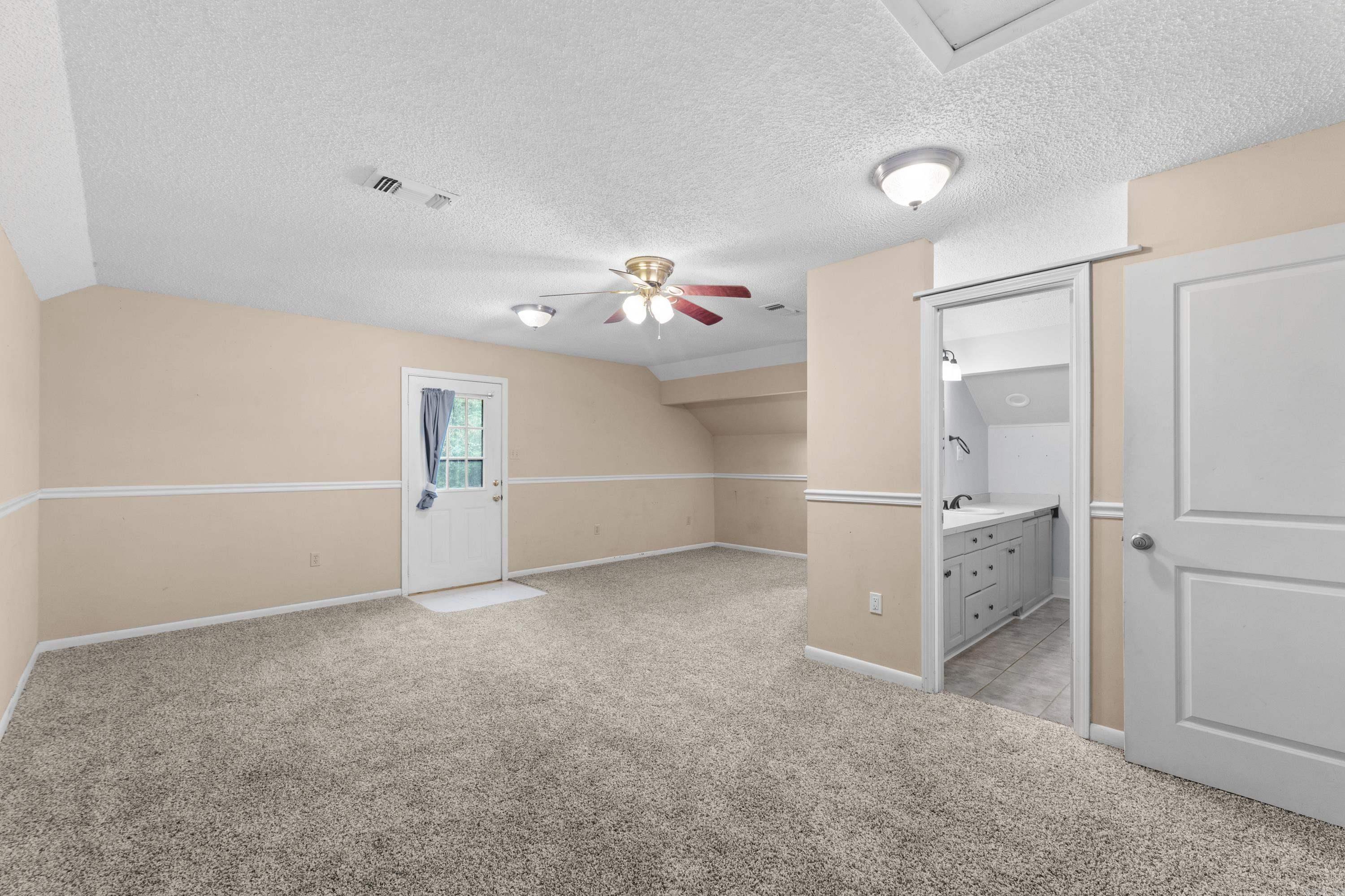 1845 Cox  Conway, AR