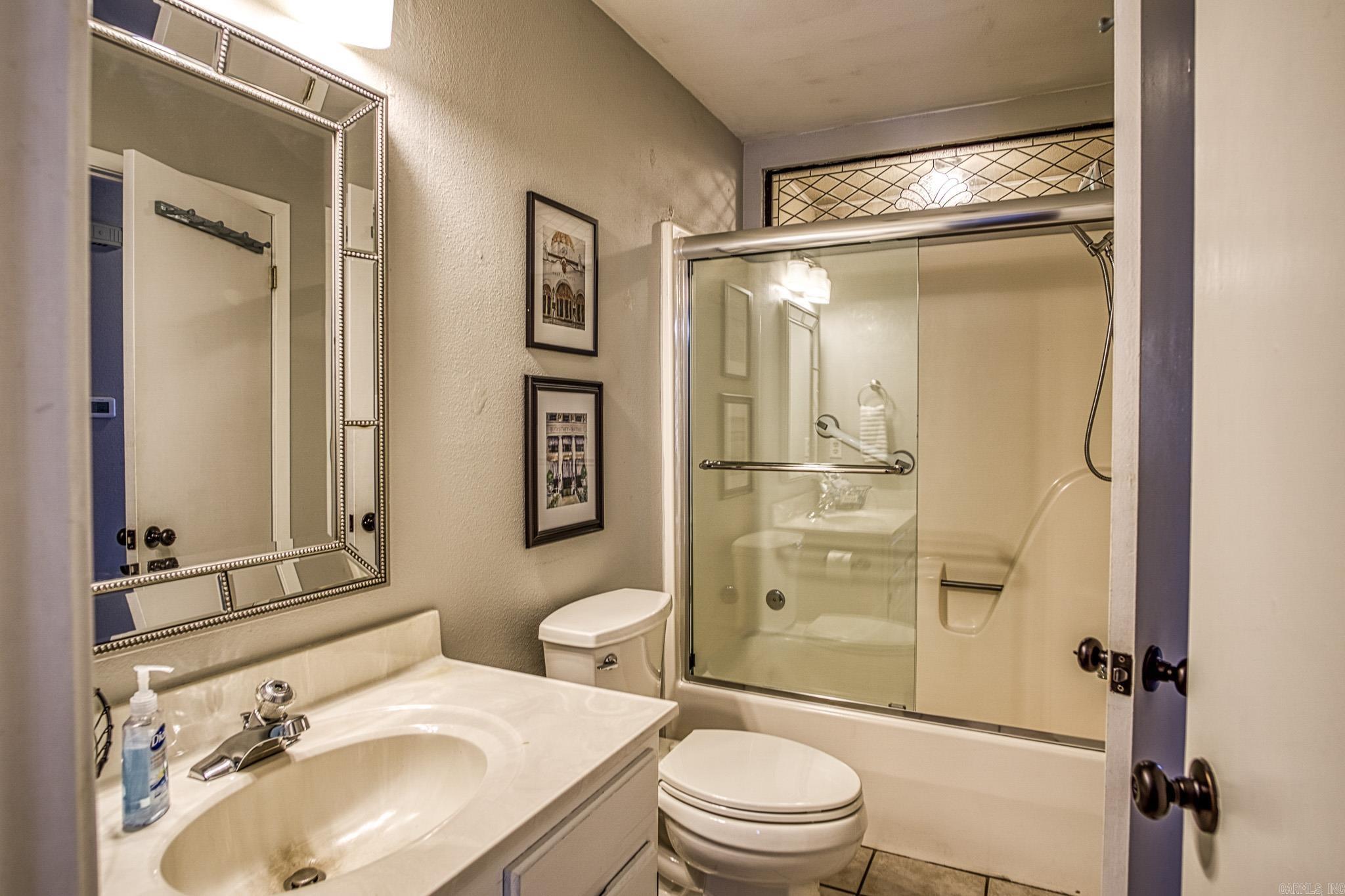 270 Lake Hamilton Dr.  Hot Springs, AR