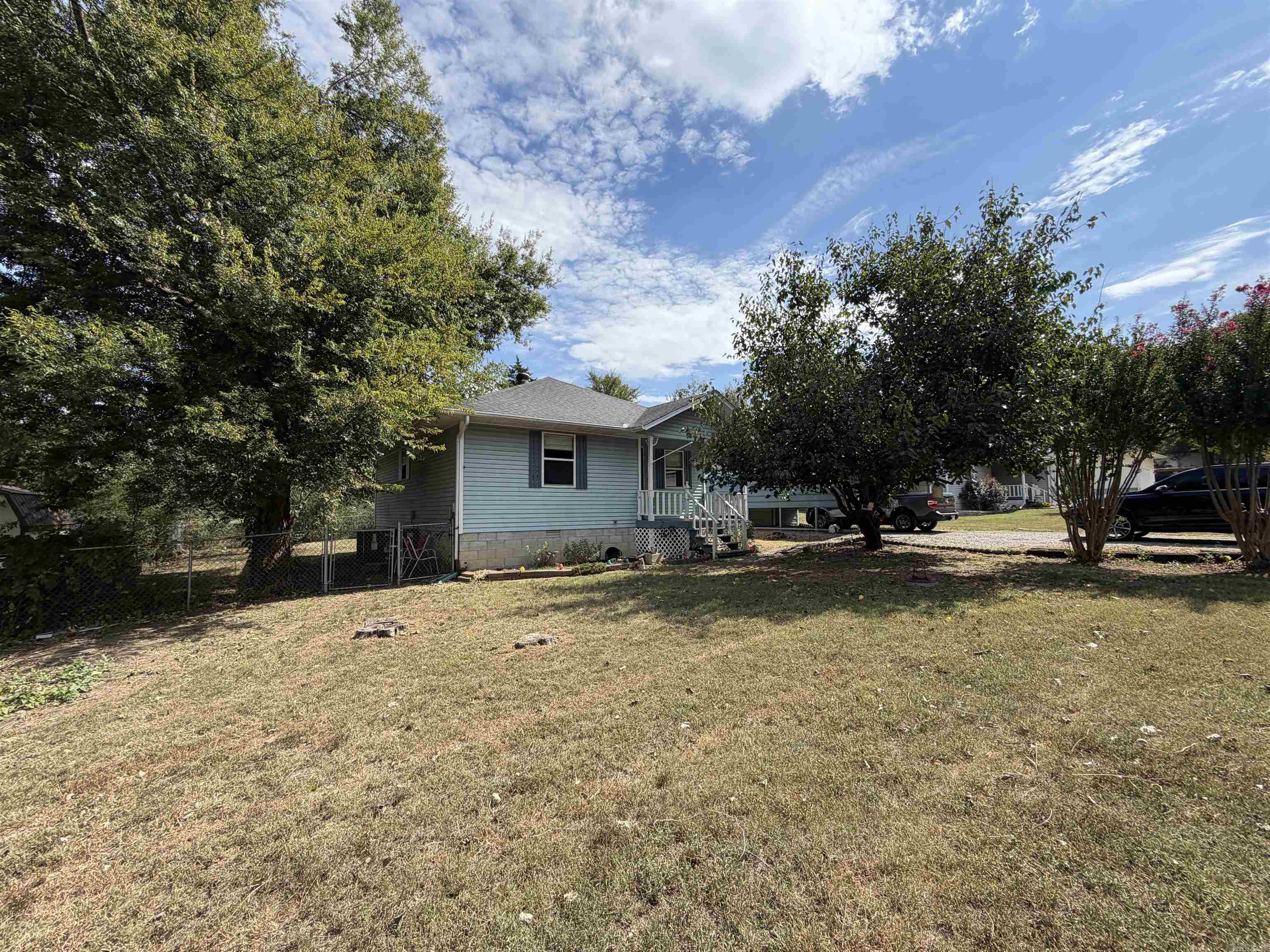 301 South Street Court  Flippin, AR