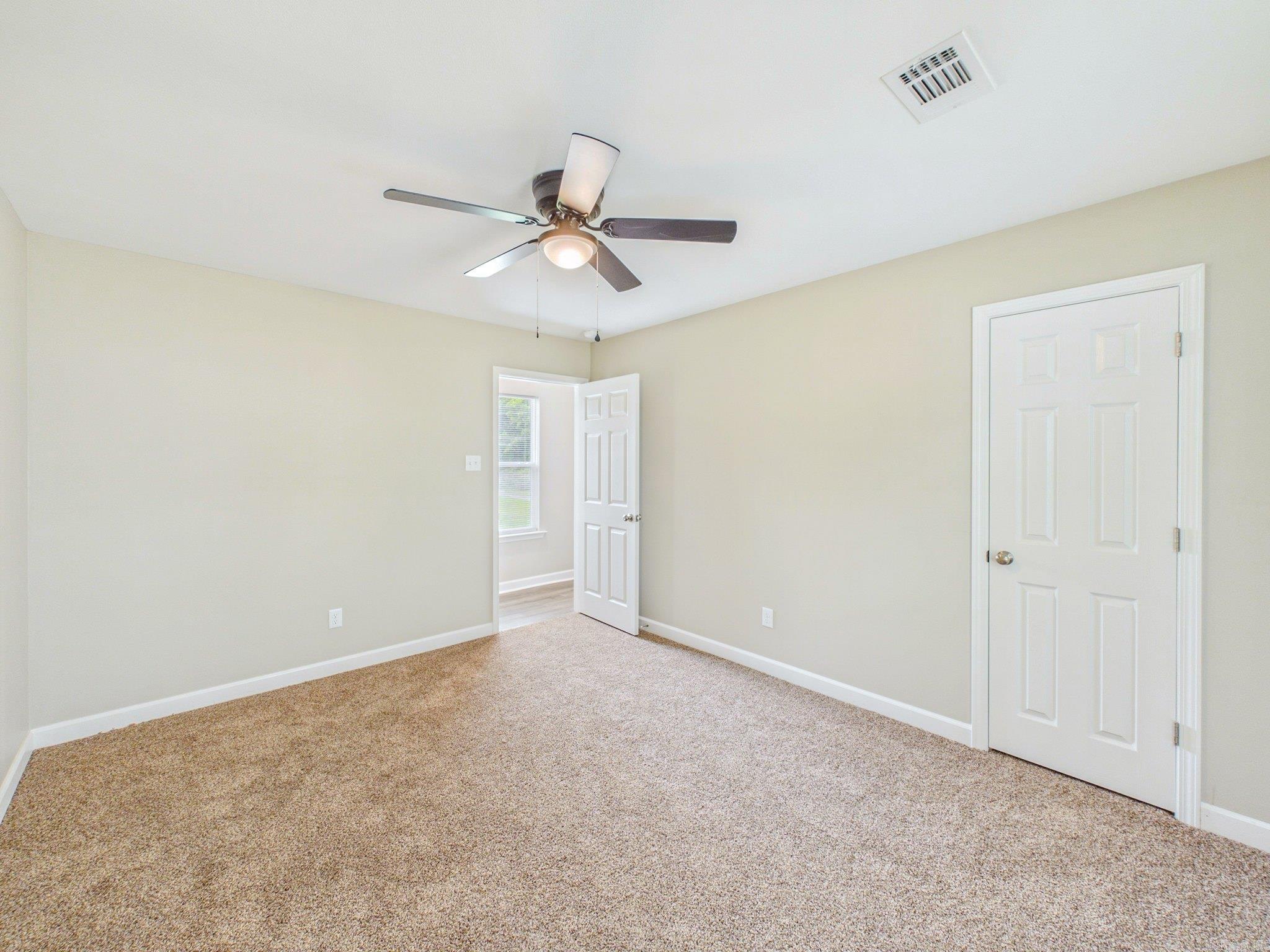 1920 N Poplar  North Little Rock, AR