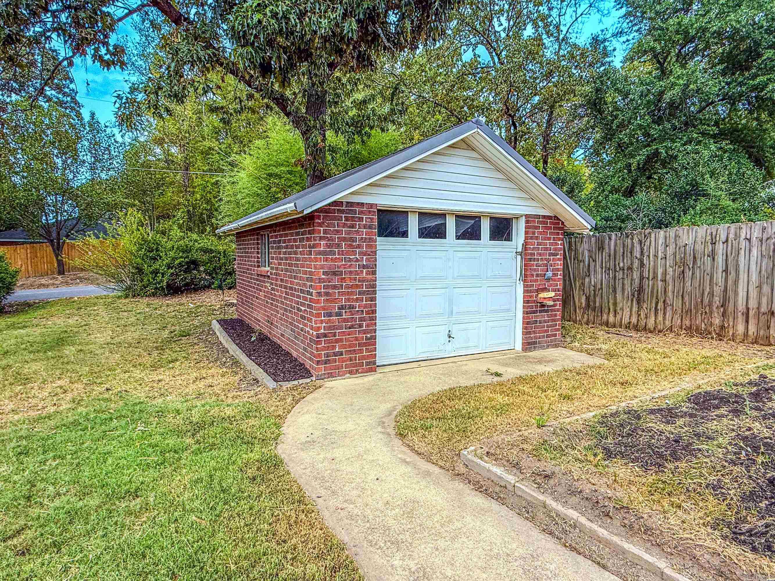 175 Lorelei  Hot Springs, AR