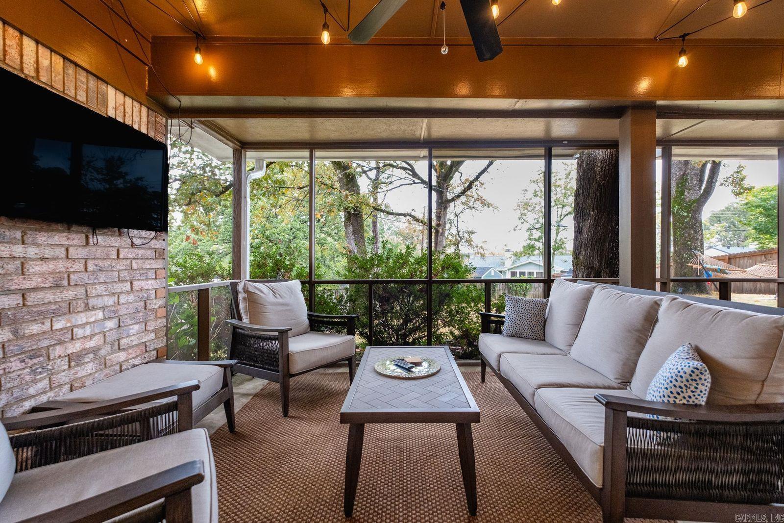 36 Nob View Circle  Little Rock, AR