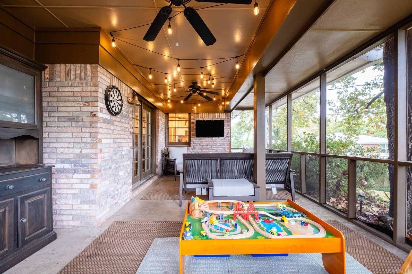 36 Nob View Circle  Little Rock, AR