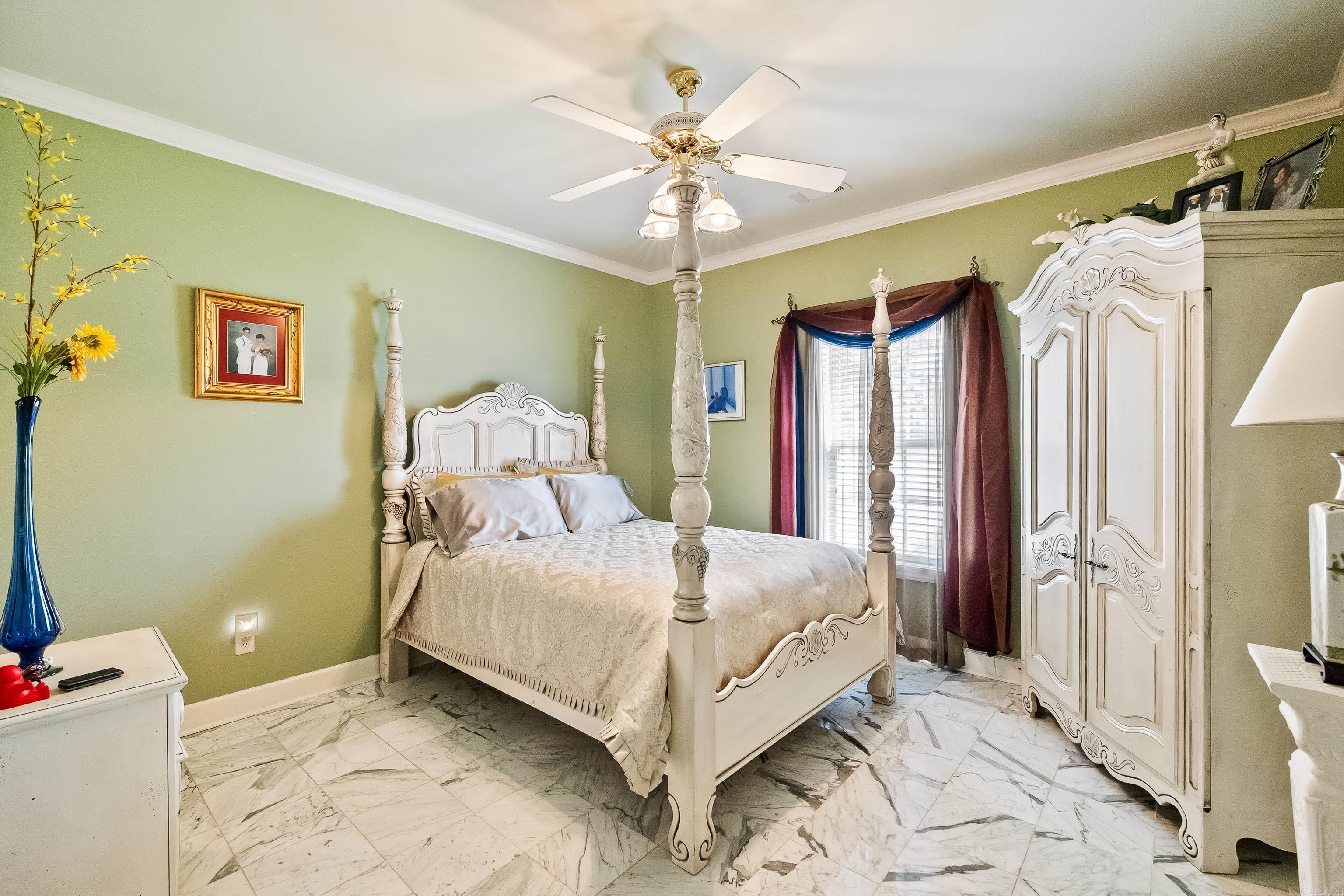 602 Colonial Bryant, AR 72022