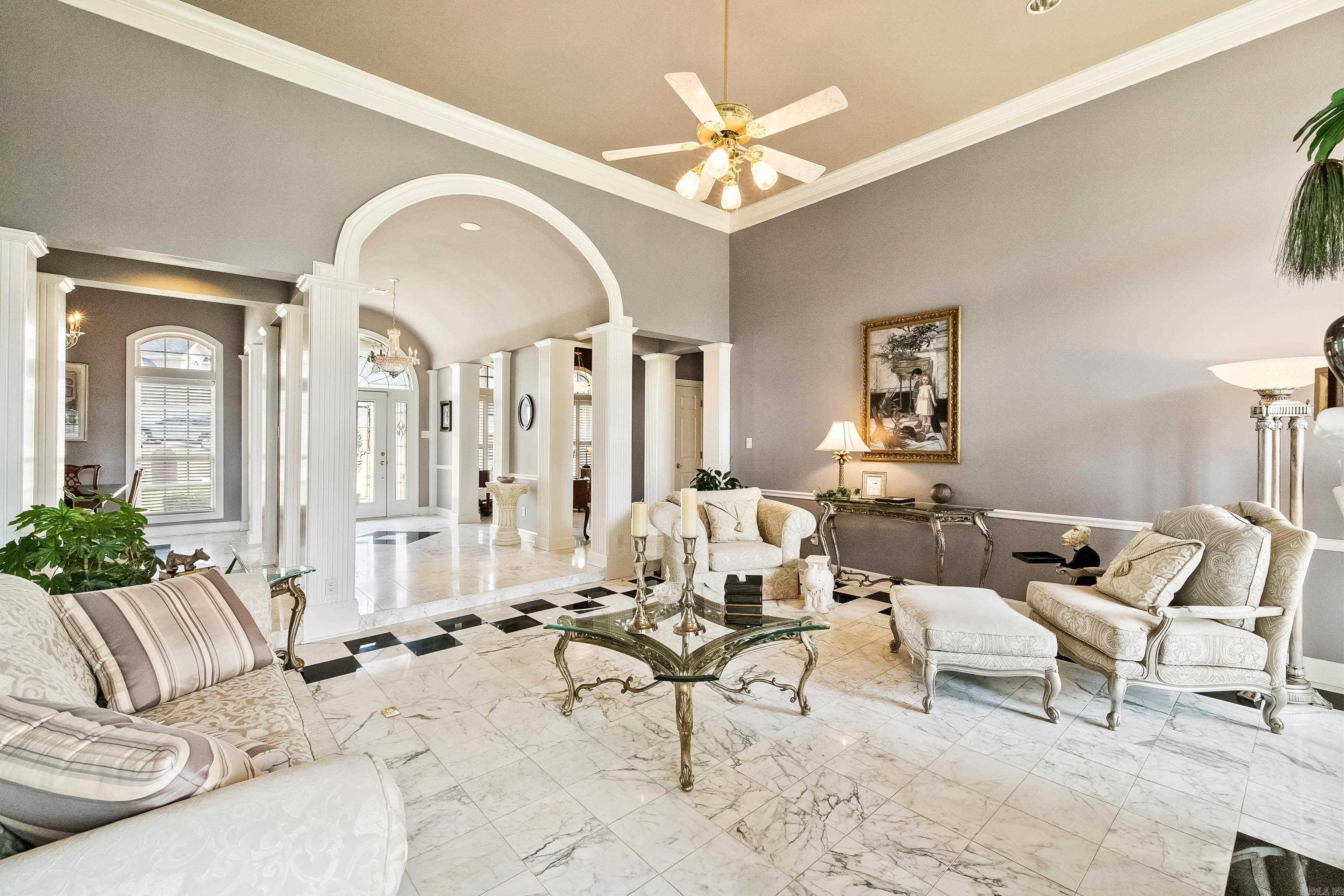 602 Colonial Bryant, AR 72022