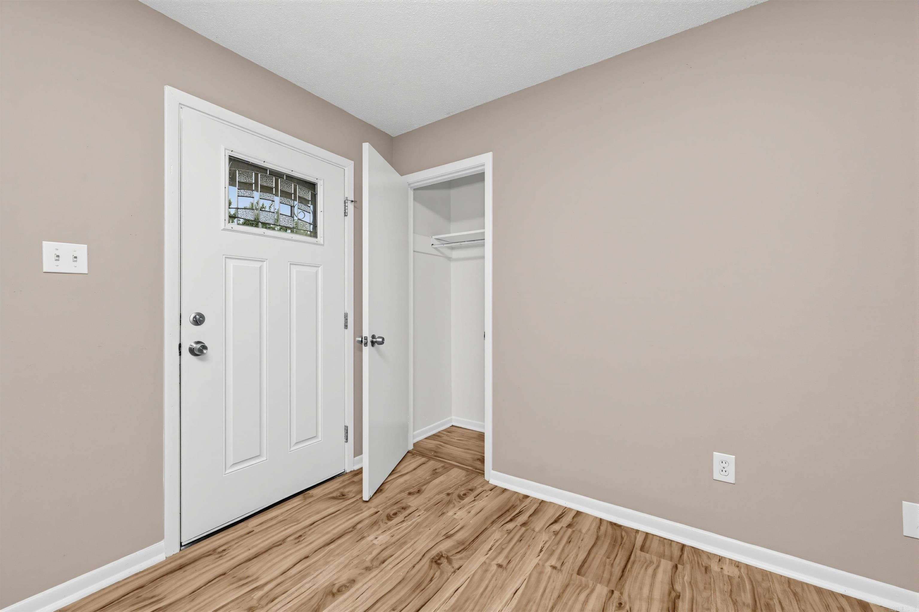 1313 W 57Th Street — photo 4