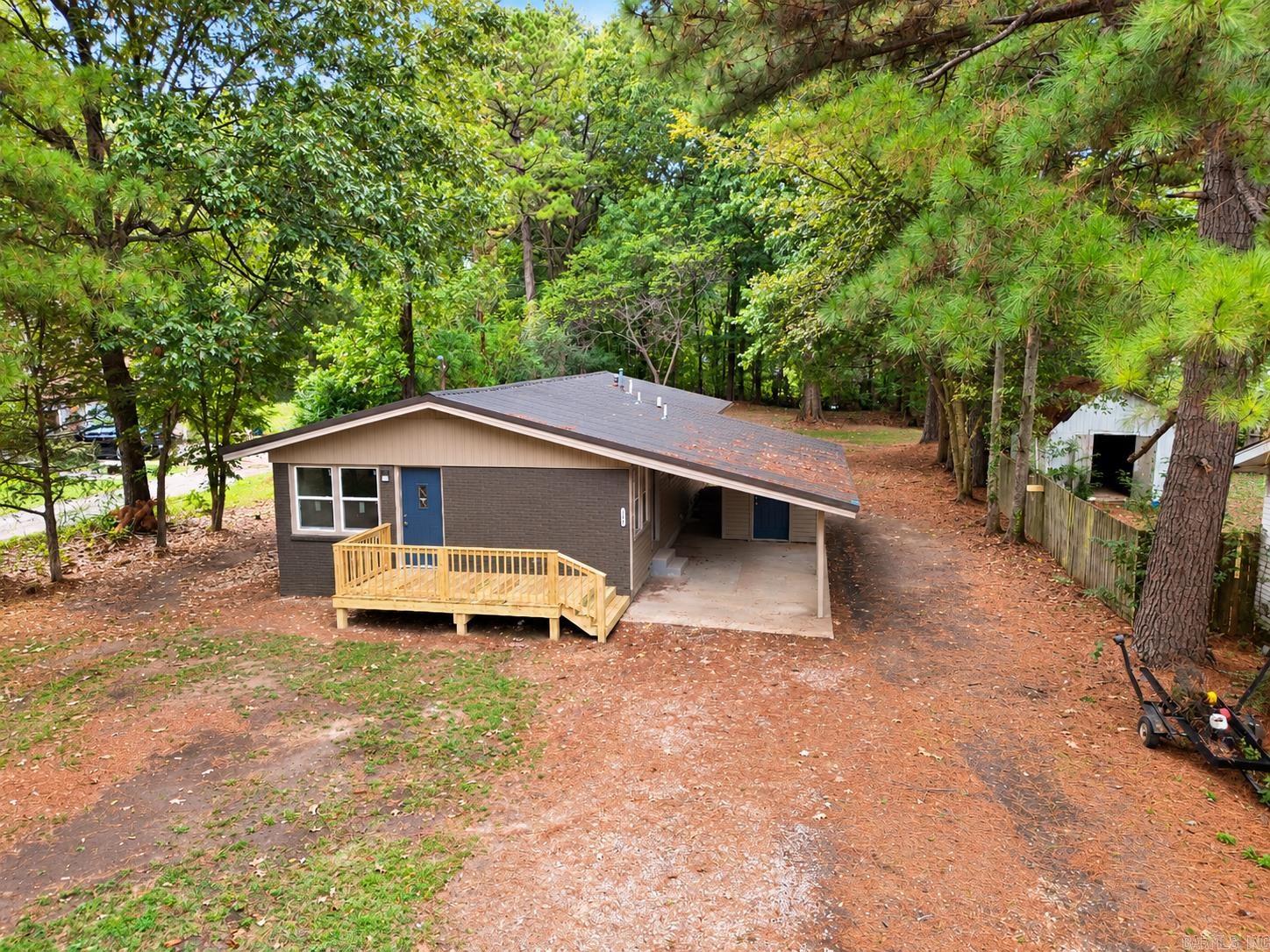 1265 W Court  Piggott, AR